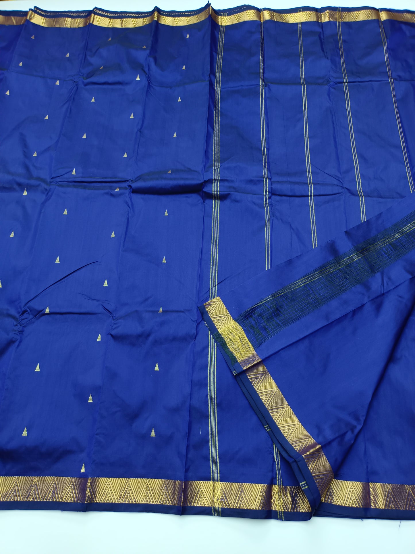 MINI MOLKALMURU SILK SAREE