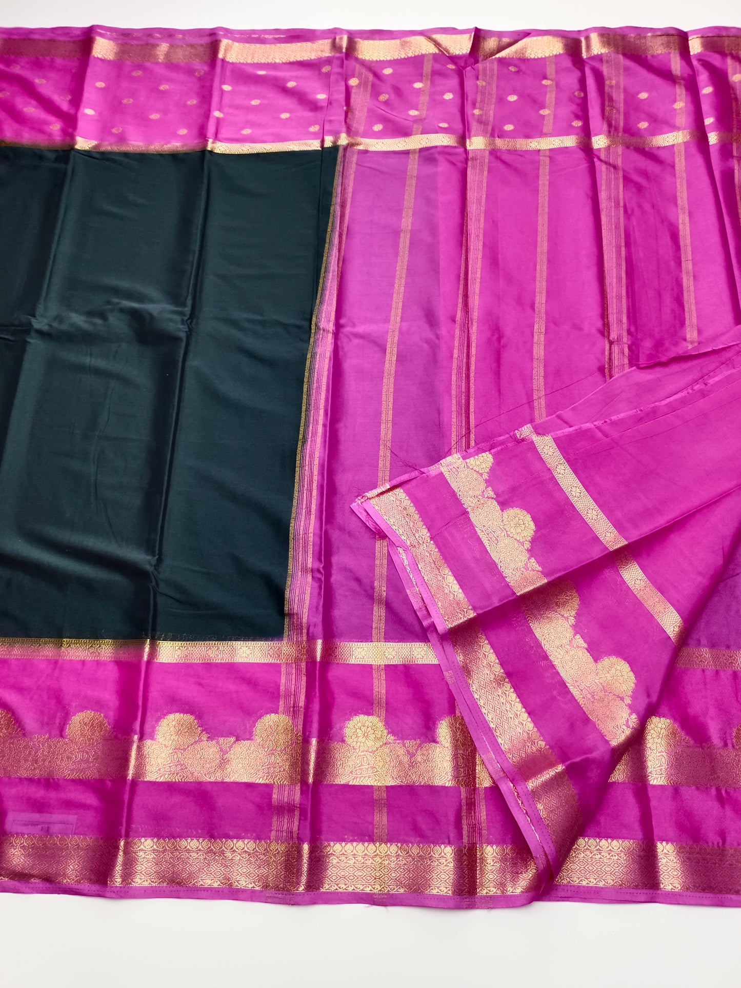 ART CREPE SAREE