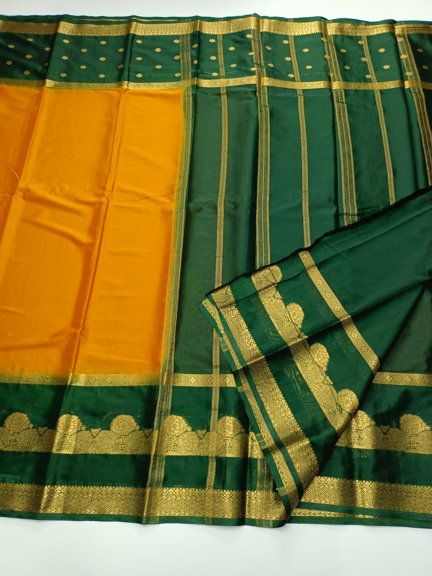 ART CREPE SAREE