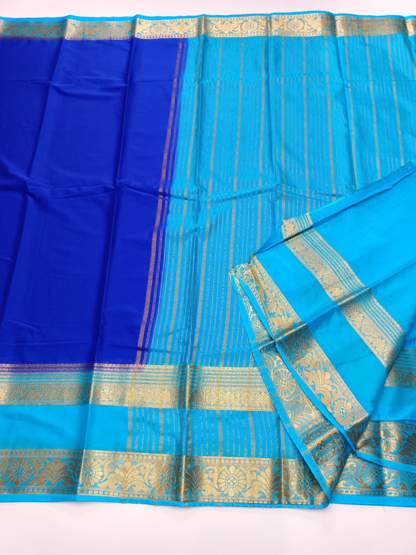 ART CREPE SAREE