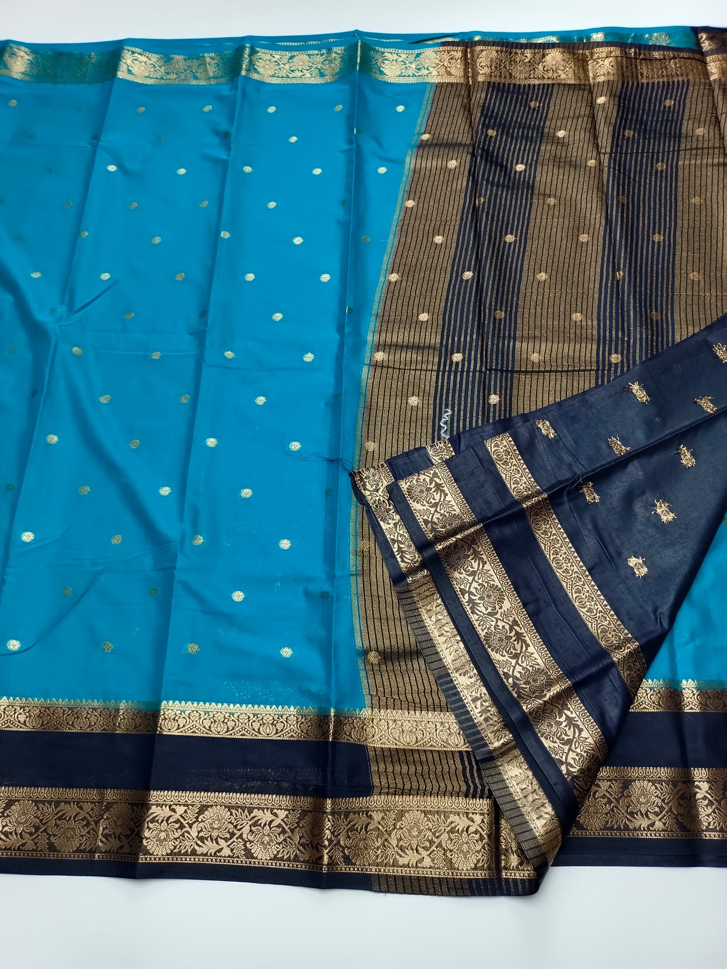 ART CREPE SAREE