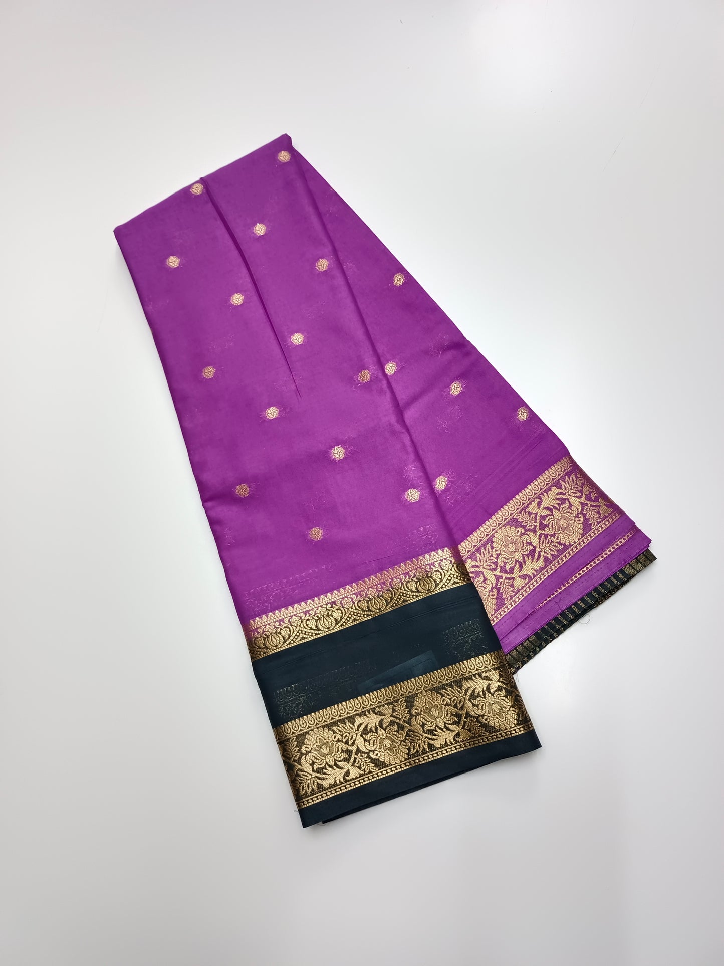 ART CREPE SAREE