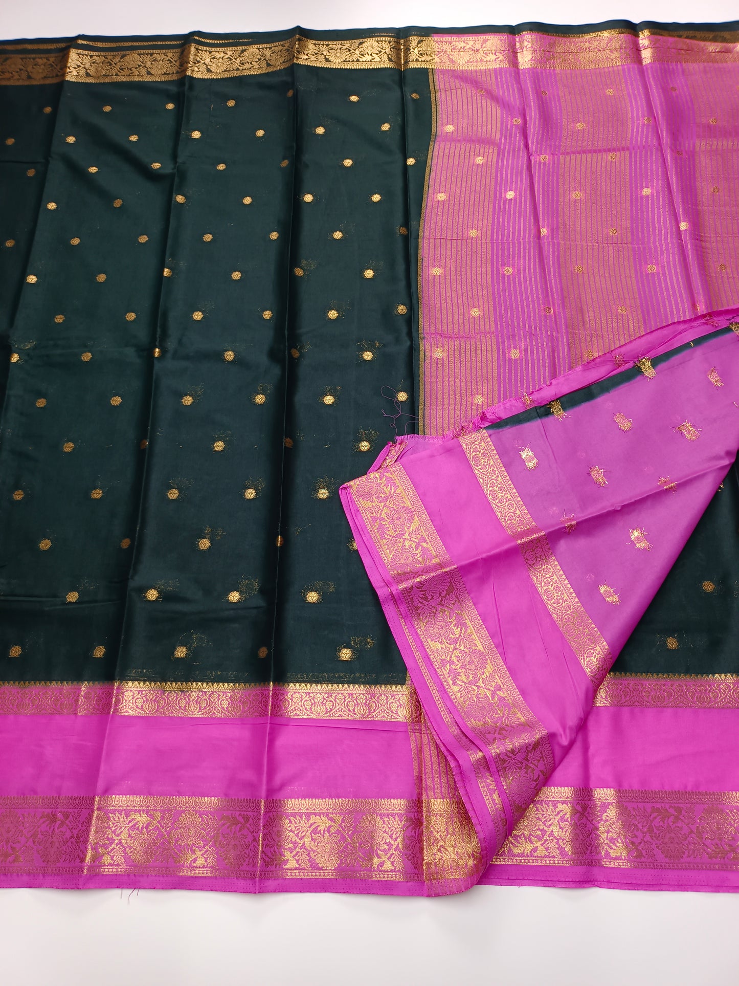 ART CREPE SAREE