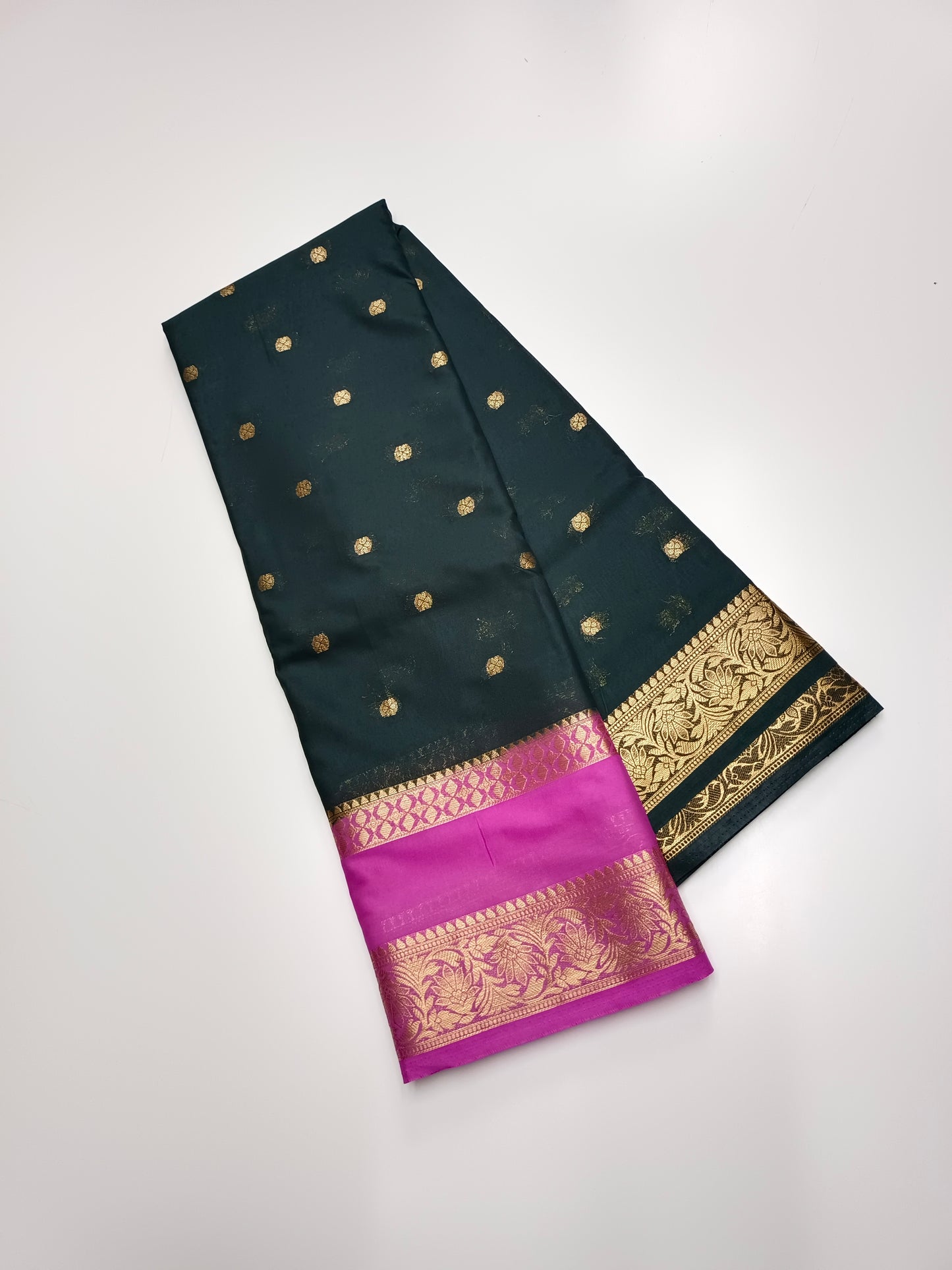 ART CREPE SAREE