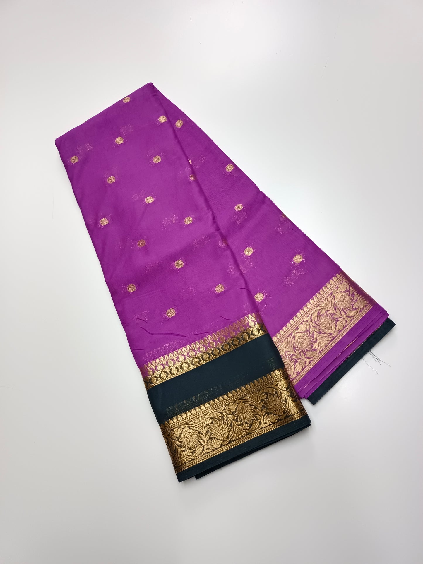 ART CREPE SAREE