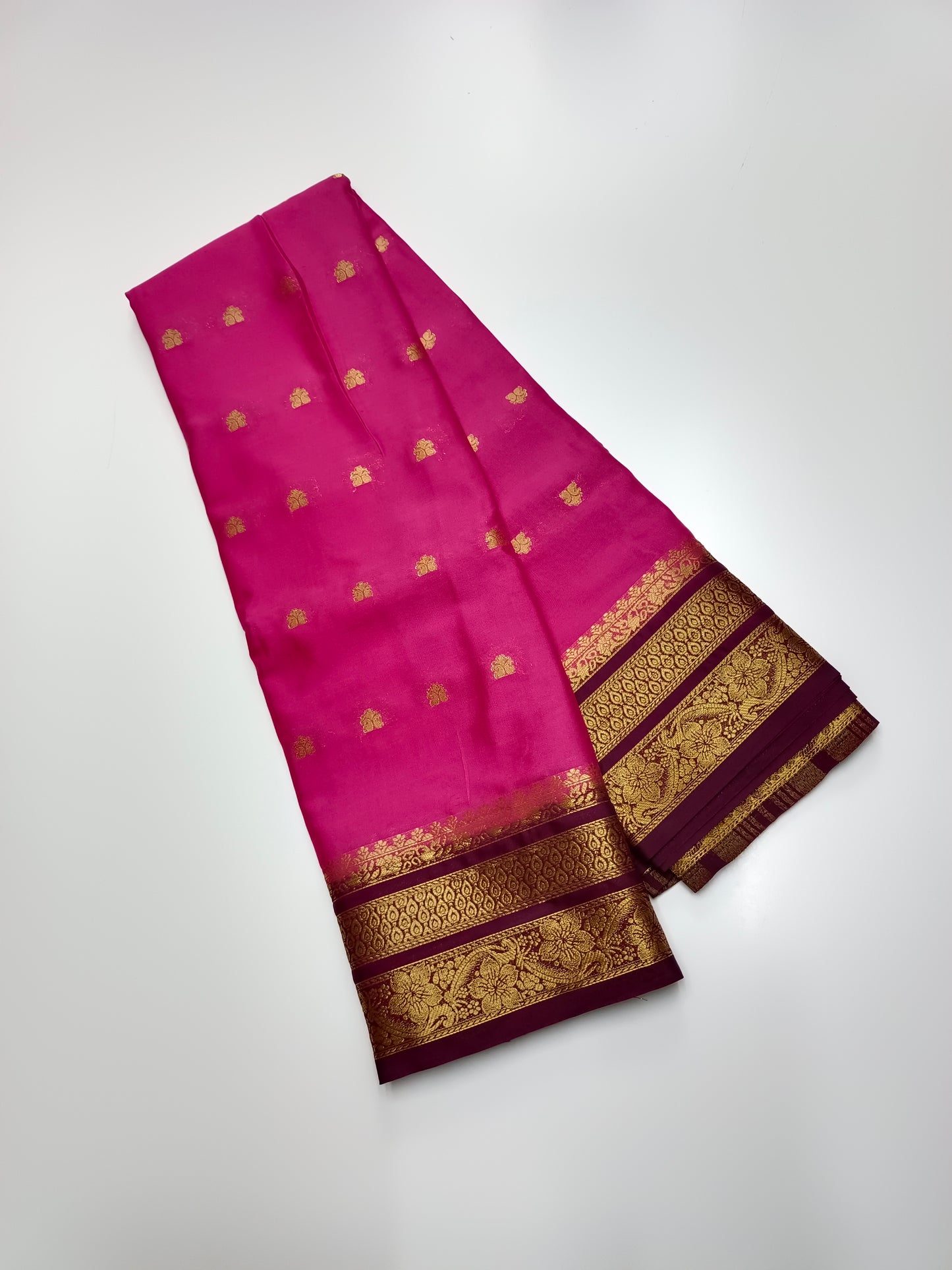 ART CREPE SAREE