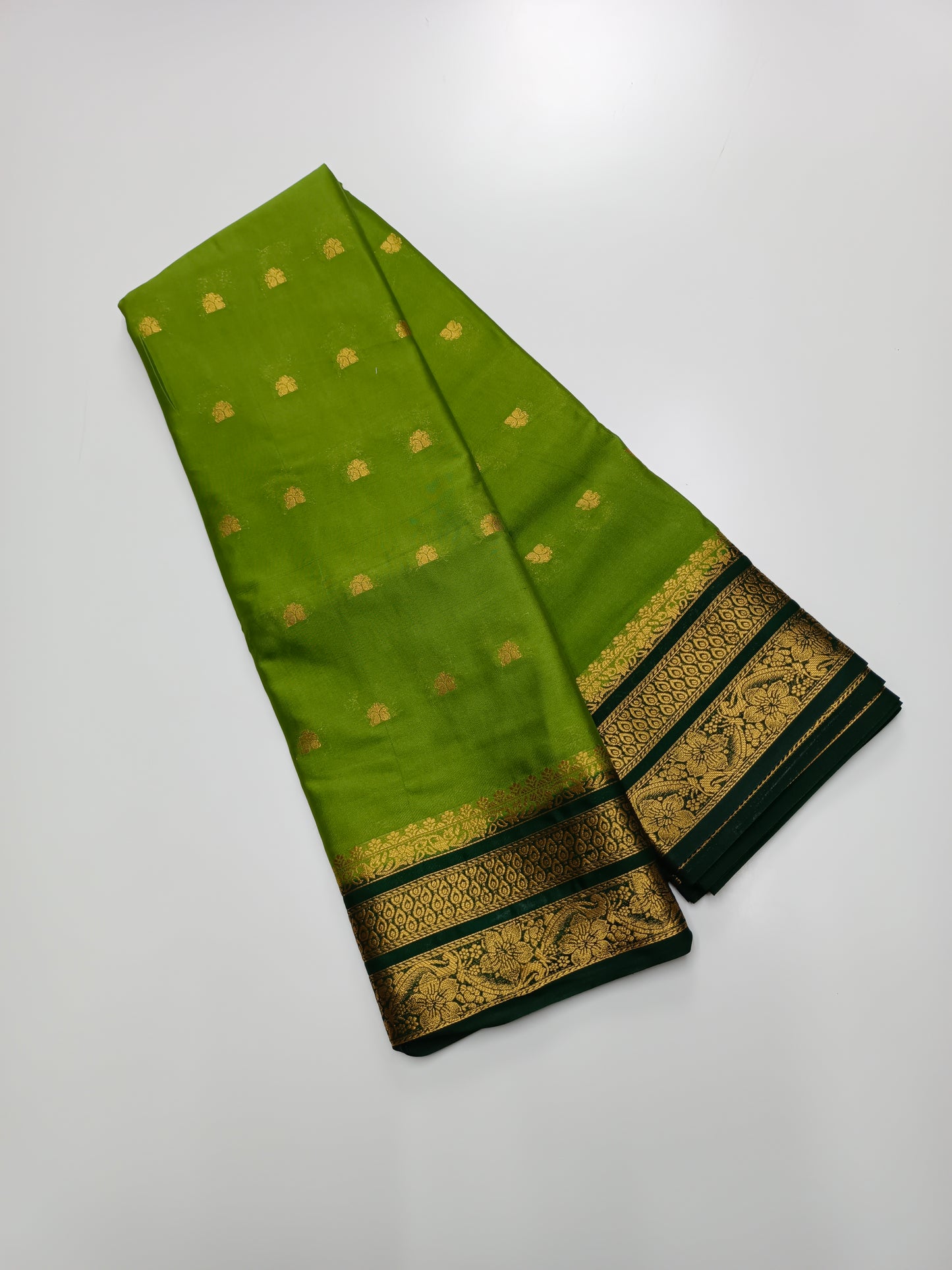ART CREPE SAREE