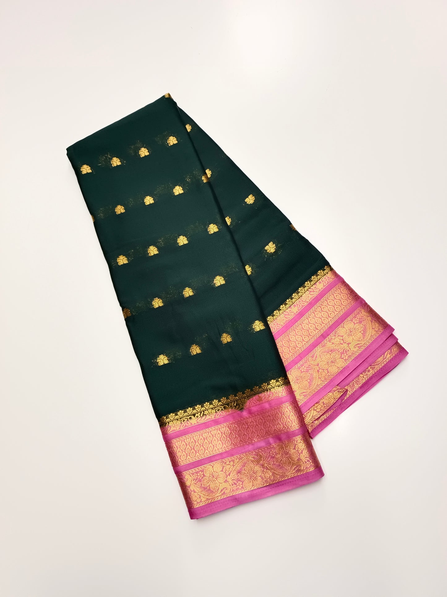 ART CREPE SAREE