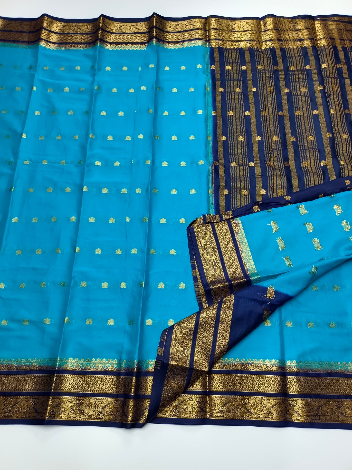 ART CREPE SAREE
