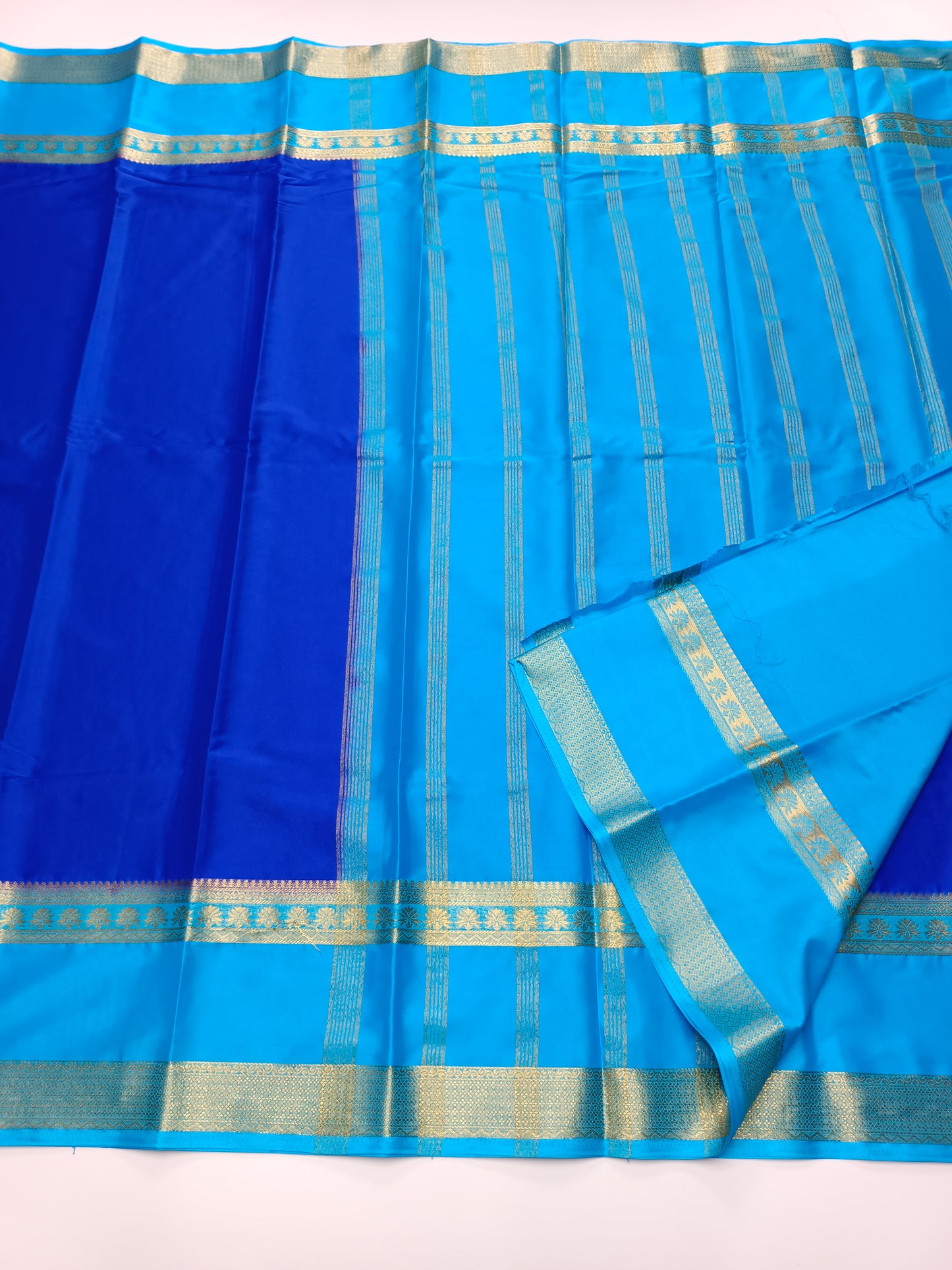 ART CREPE SAREE