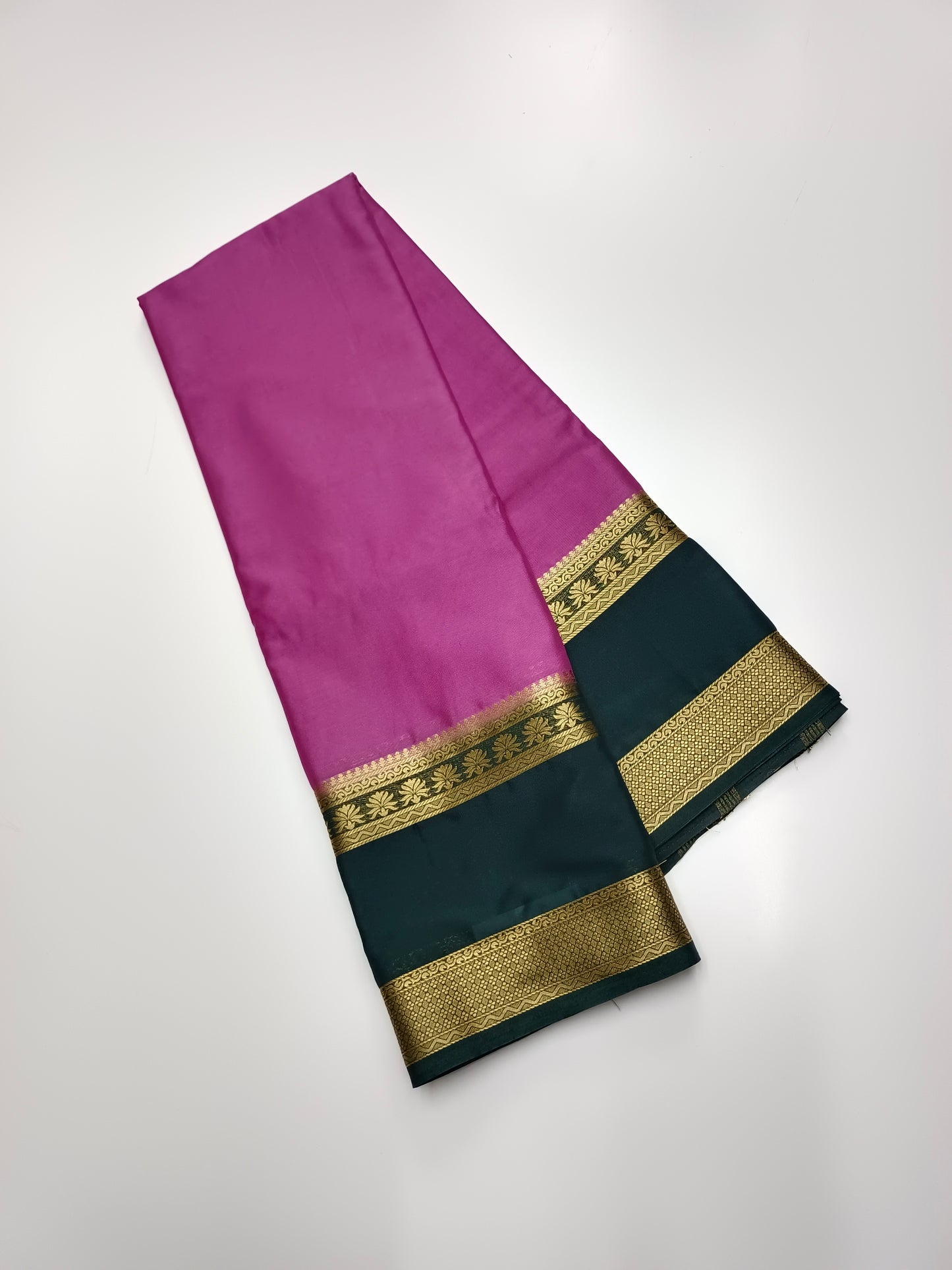 ART CREPE SAREE