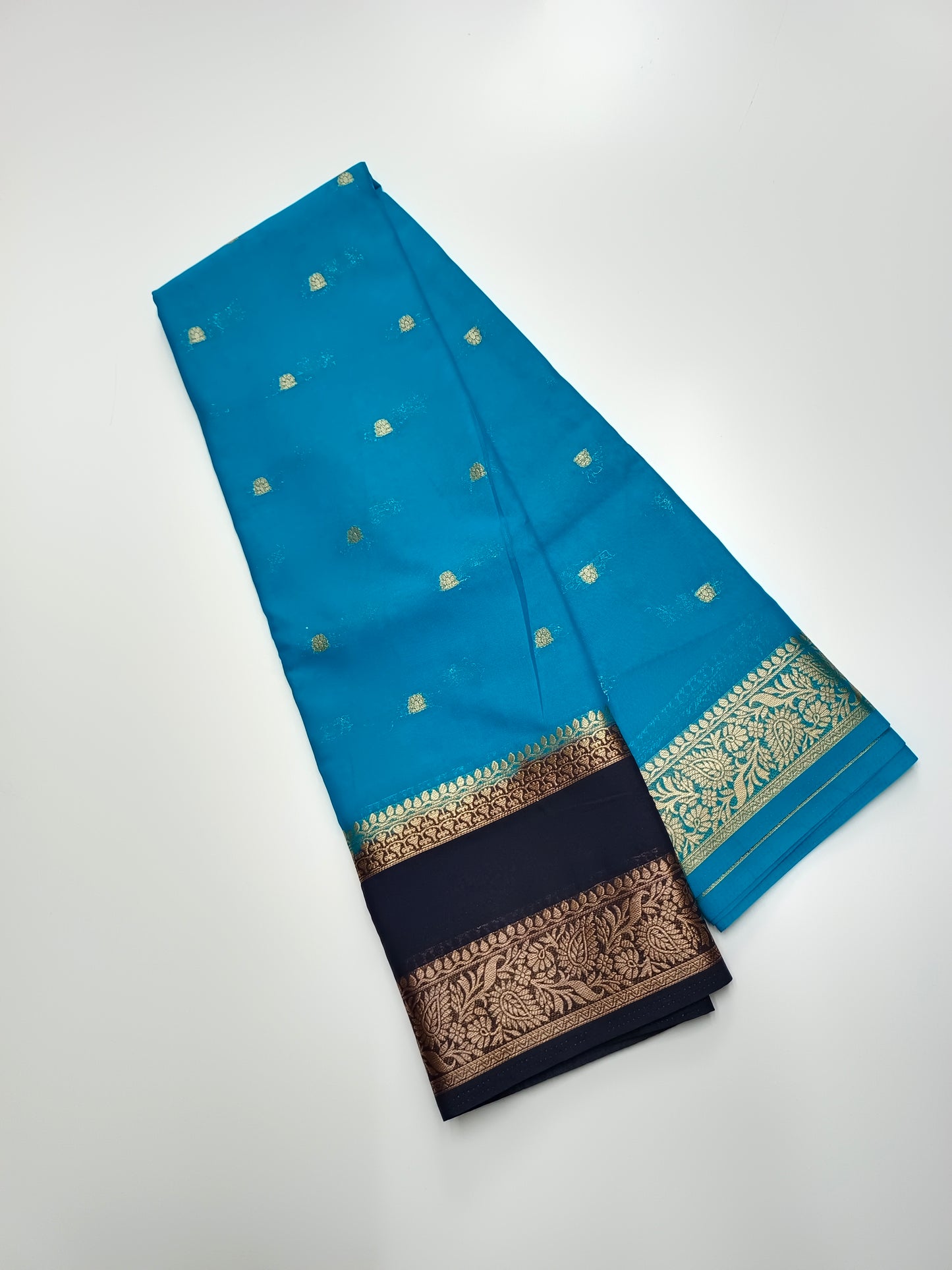 ART CREPE SAREE