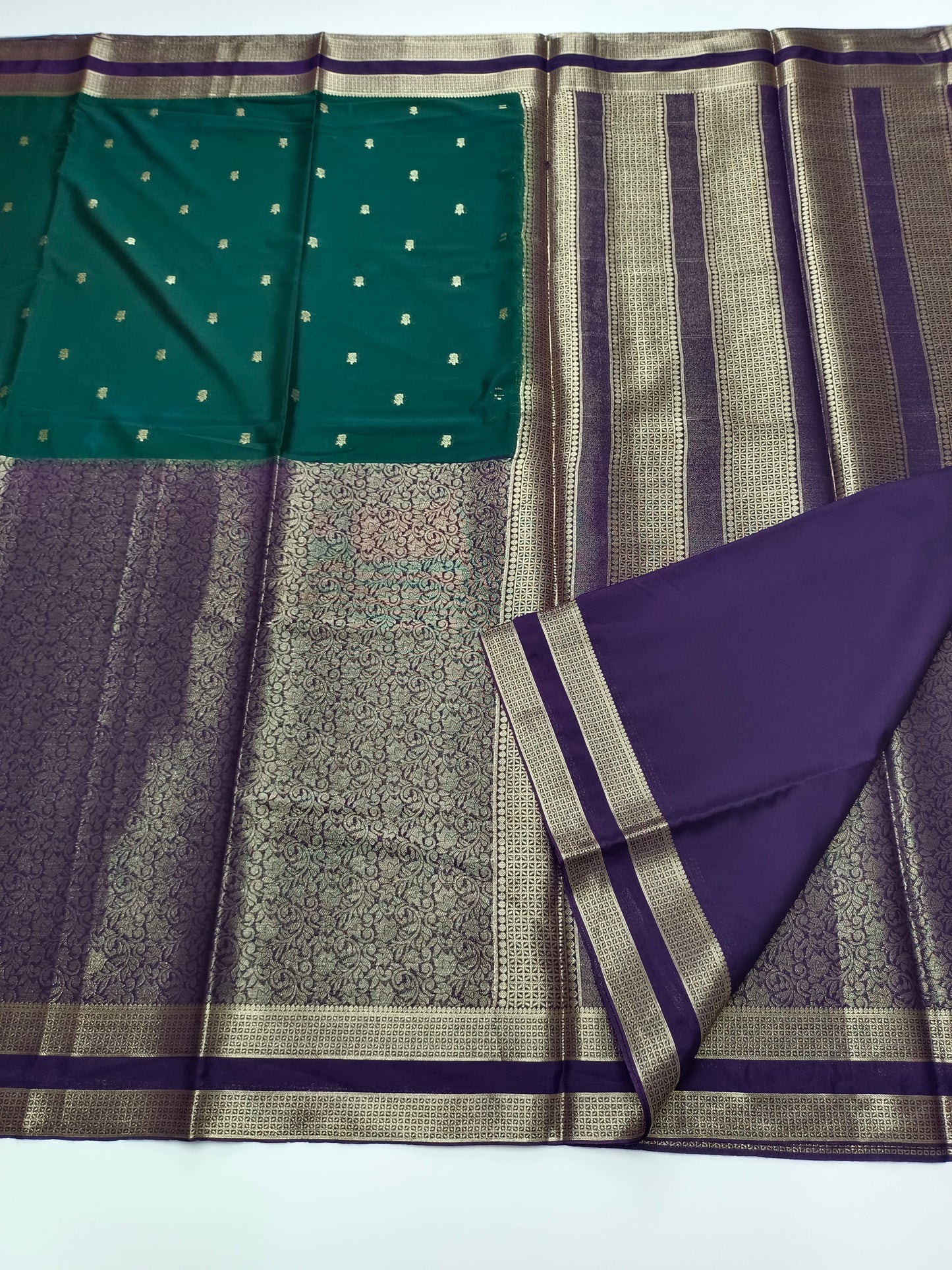 2D SEMI CREPE SILK SAREE