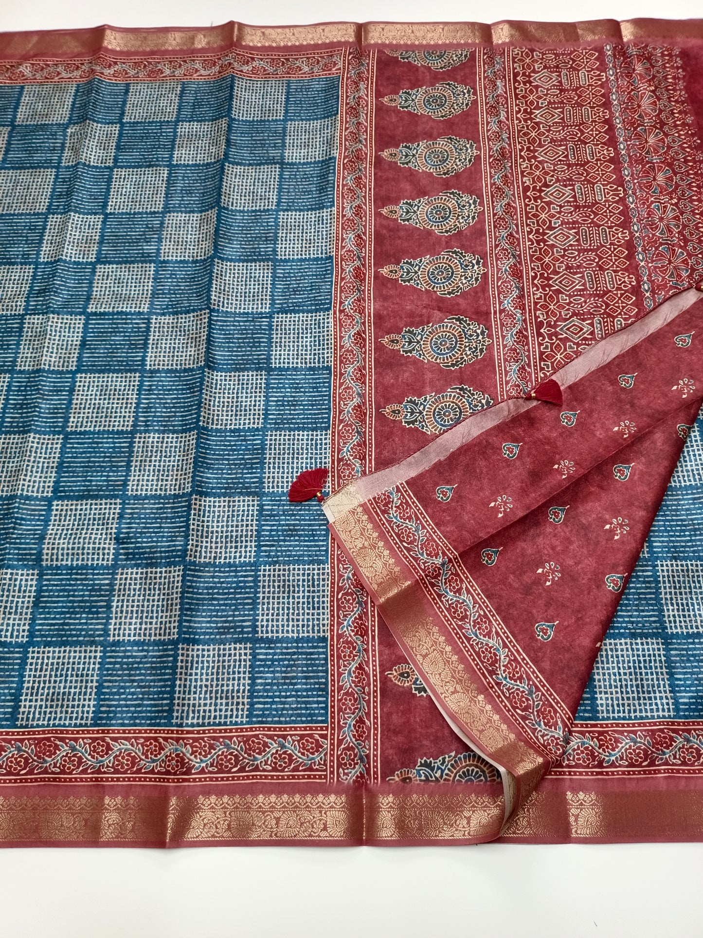FANCY DOLA SILK SAREE