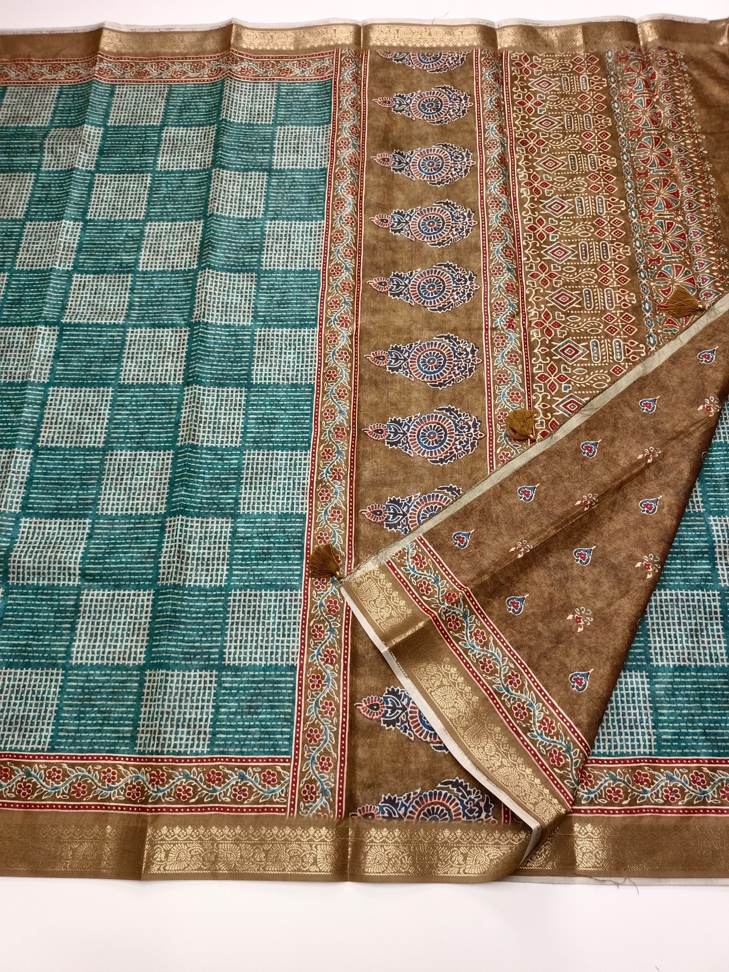 FANCY DOLA SILK SAREE