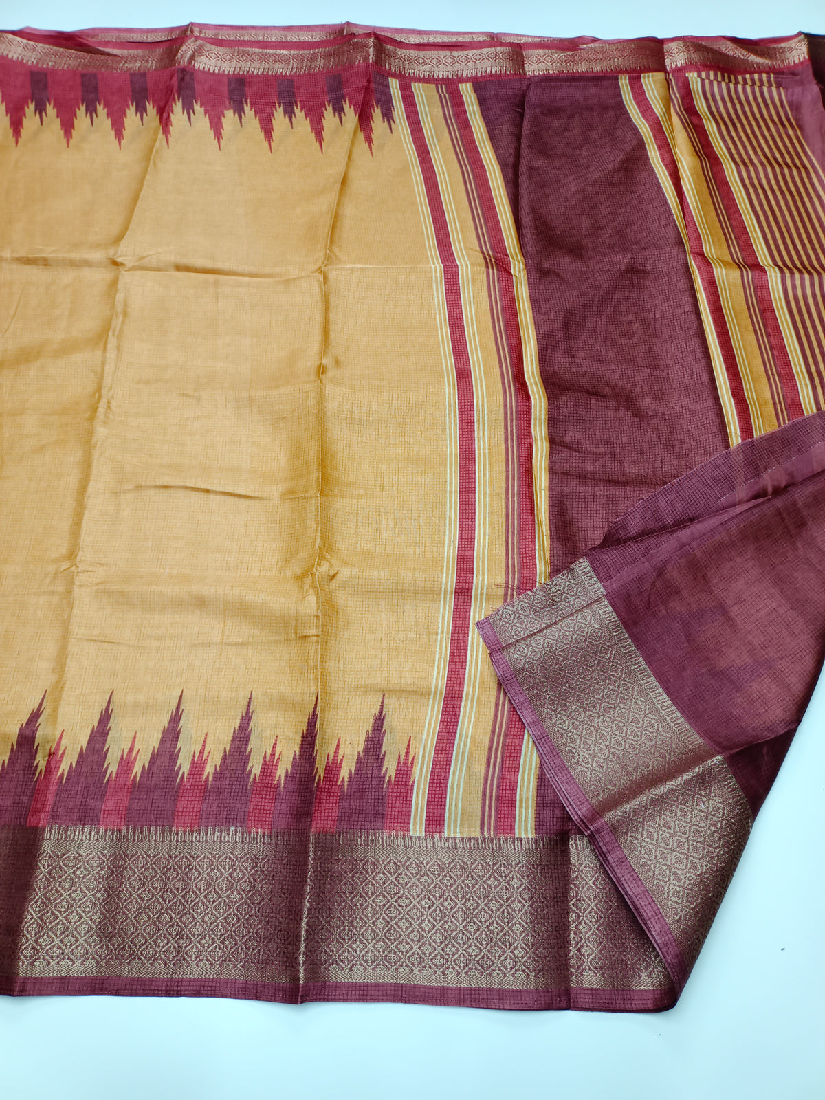 FANCY LENIN SAREE