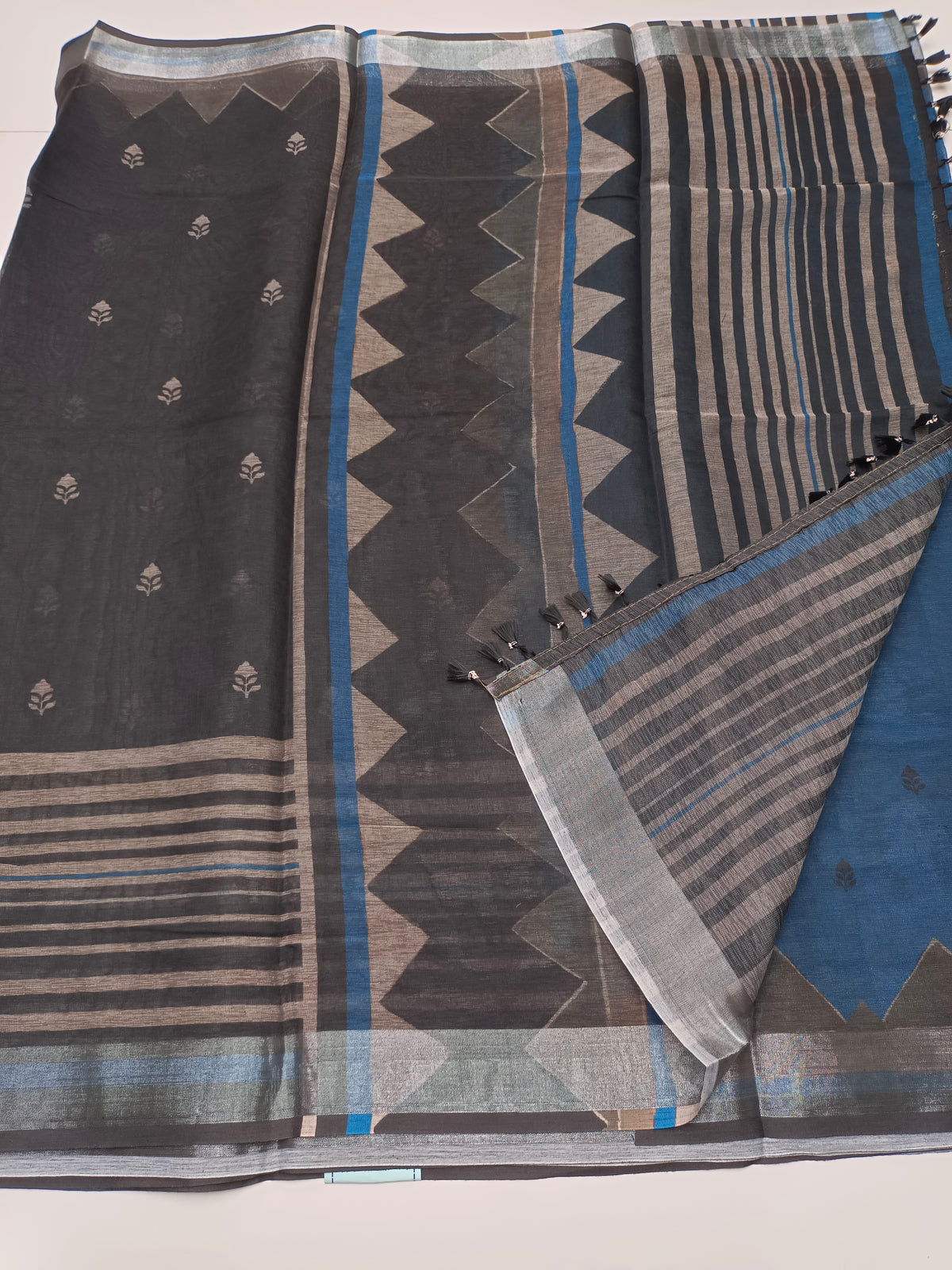 FANCY LENIN SAREE