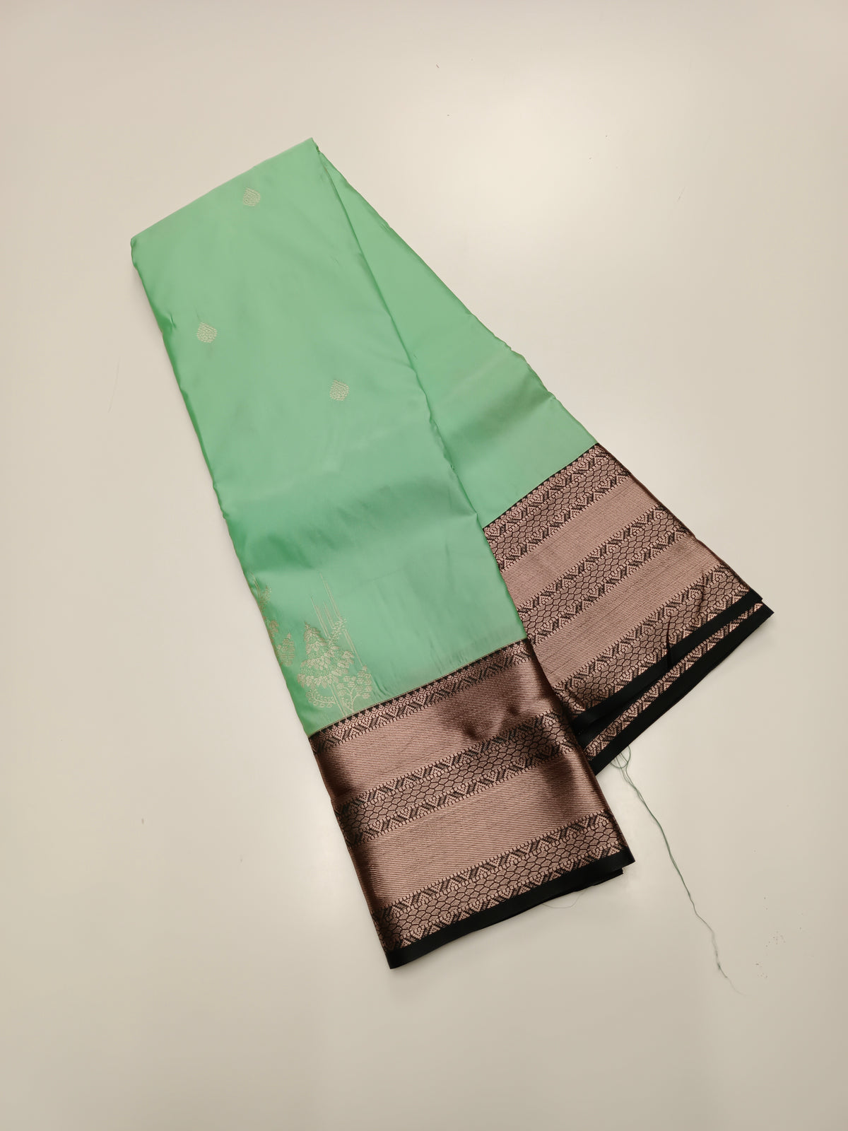 KANCHIPURAM SEMI SILK SAREE