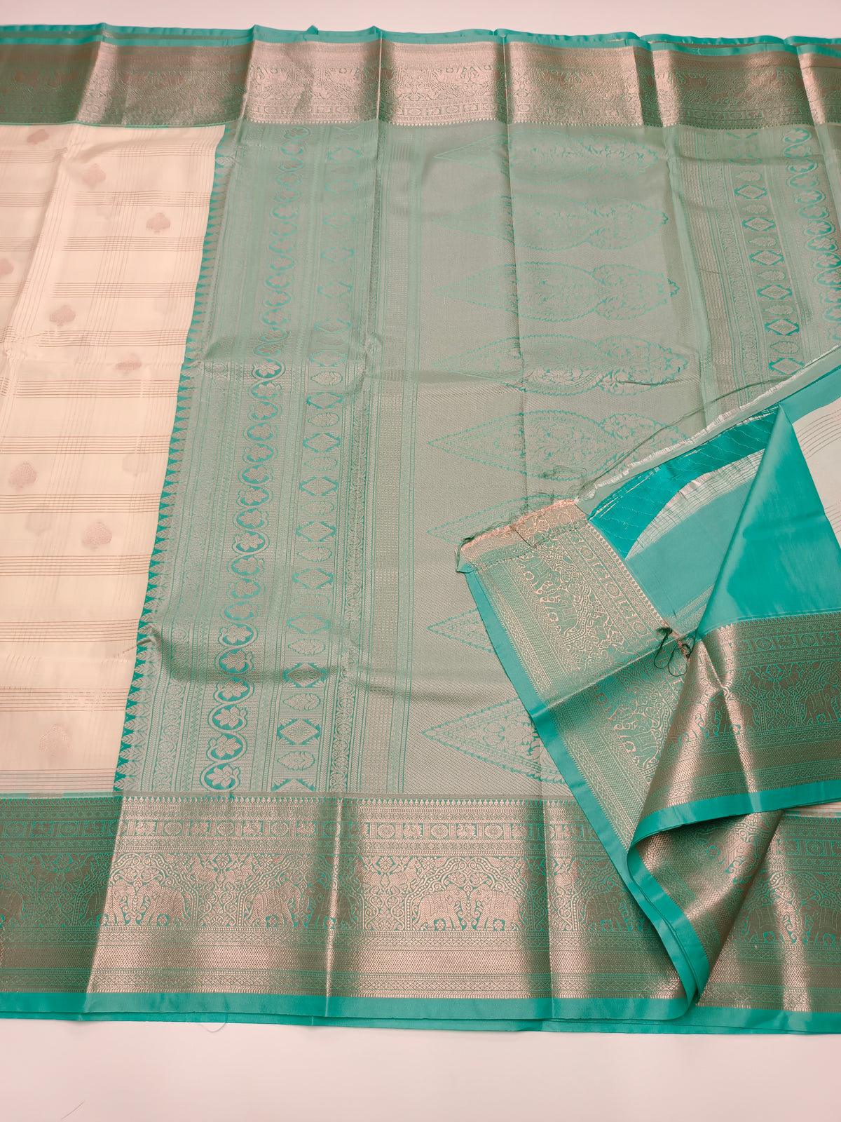 KANCHIPURAM SEMI SILK SAREE