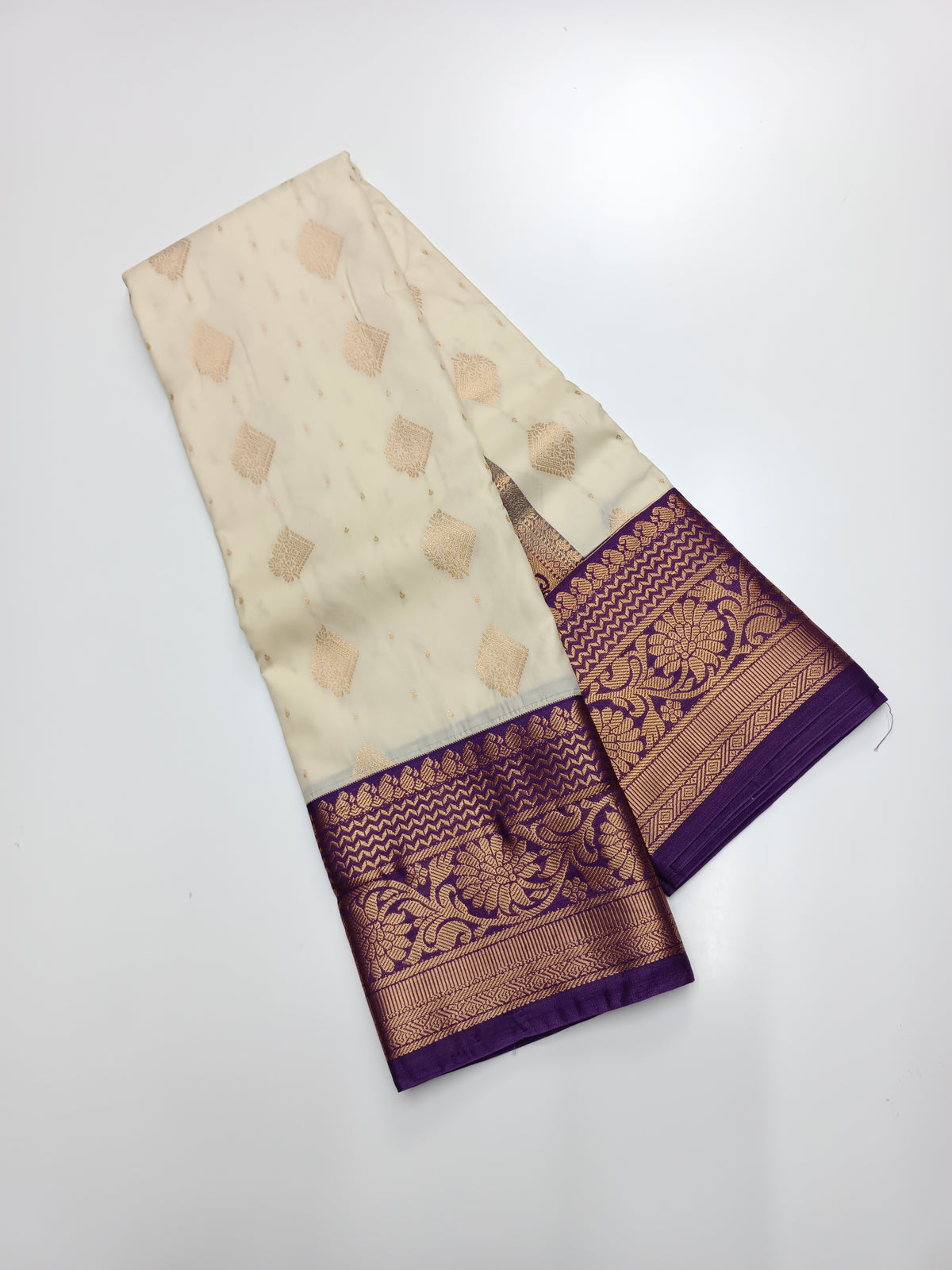 KANCHIPURAM SEMI SILK SAREE