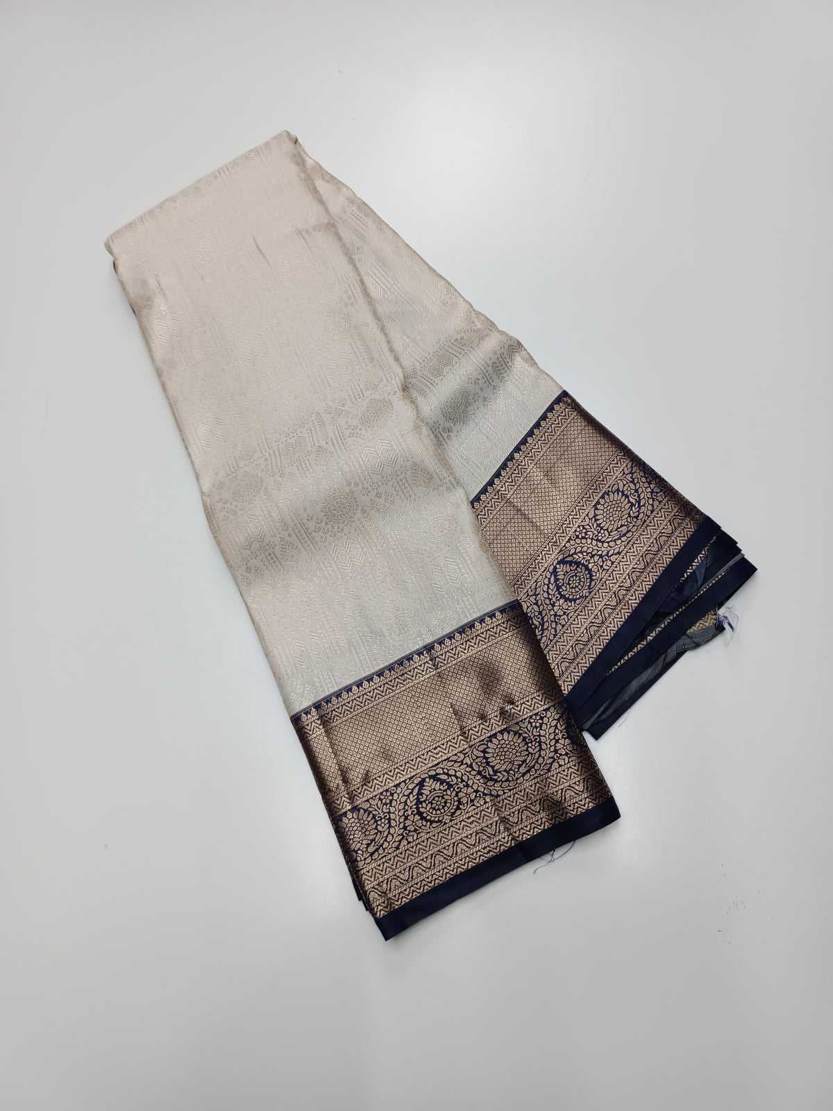 KANCHIPURAM SEMI SILK SAREE