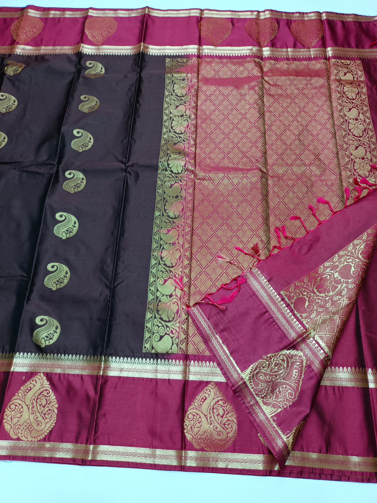 KANCHIPURAM SEMI SILK SAREE