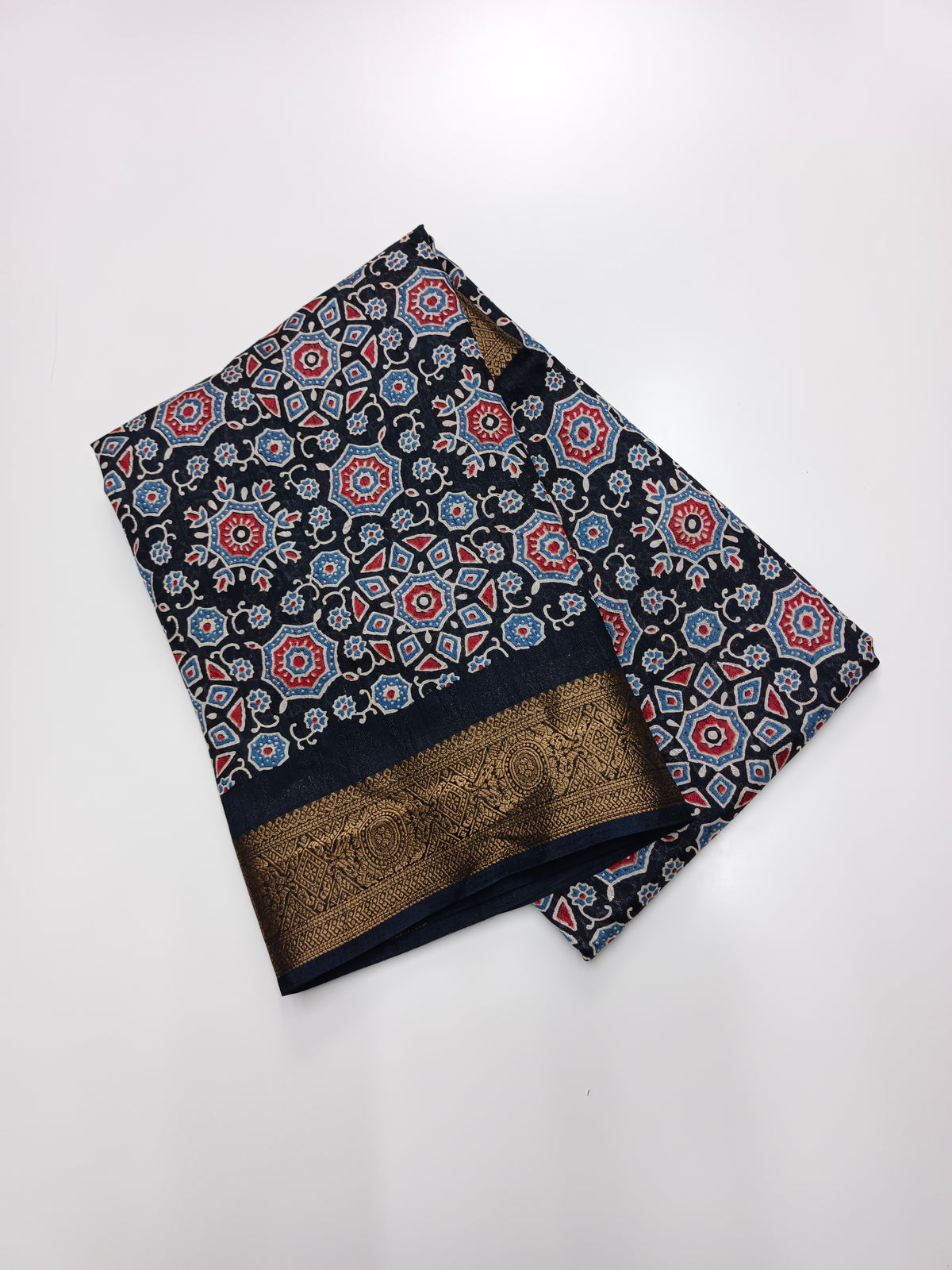 FANCY LENIN SAREE