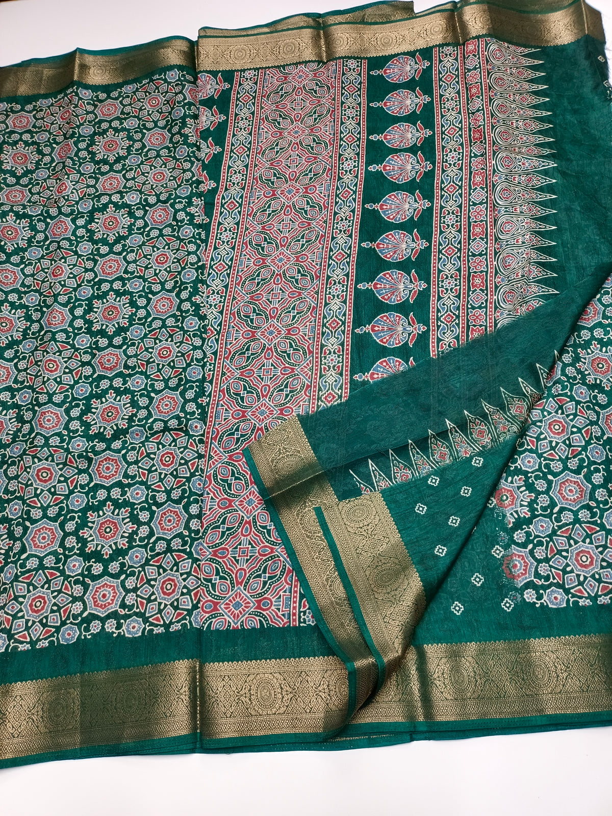 FANCY LENIN SAREE