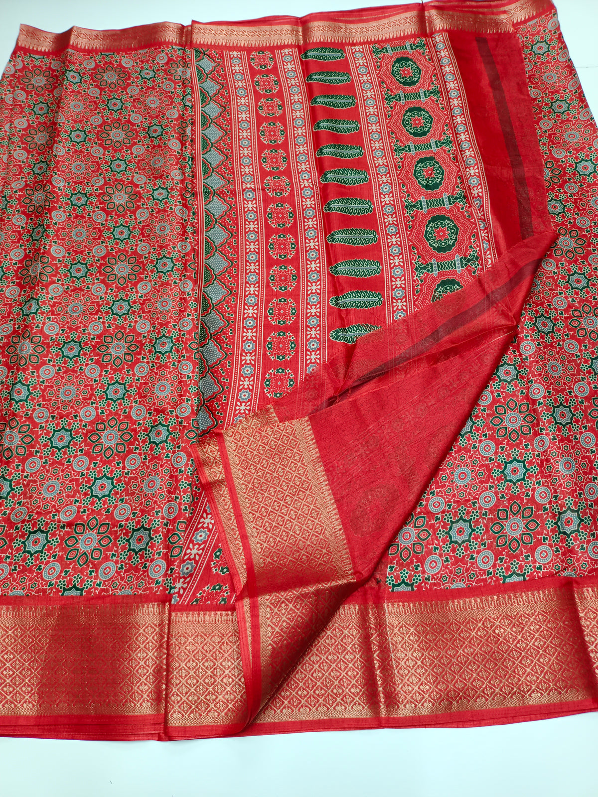 FANCY LENIN SAREE