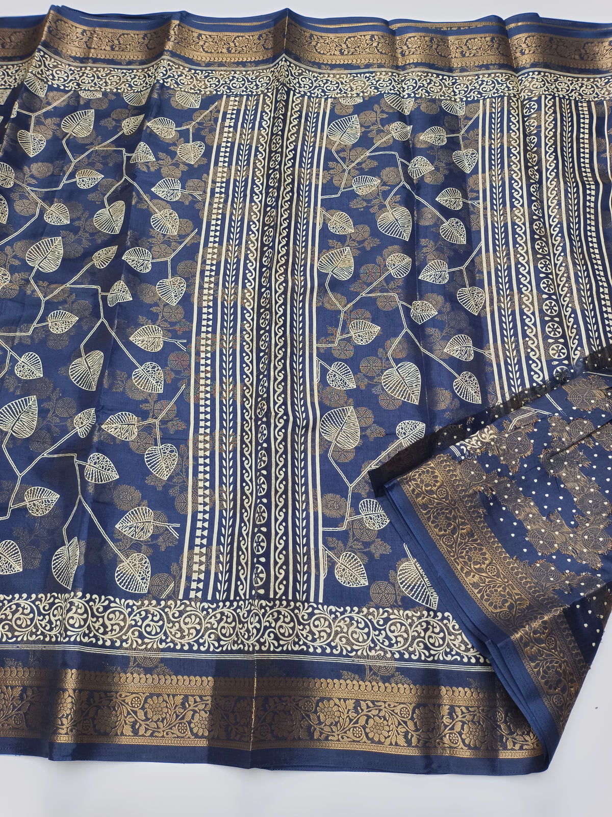 FANCY LENIN SAREE
