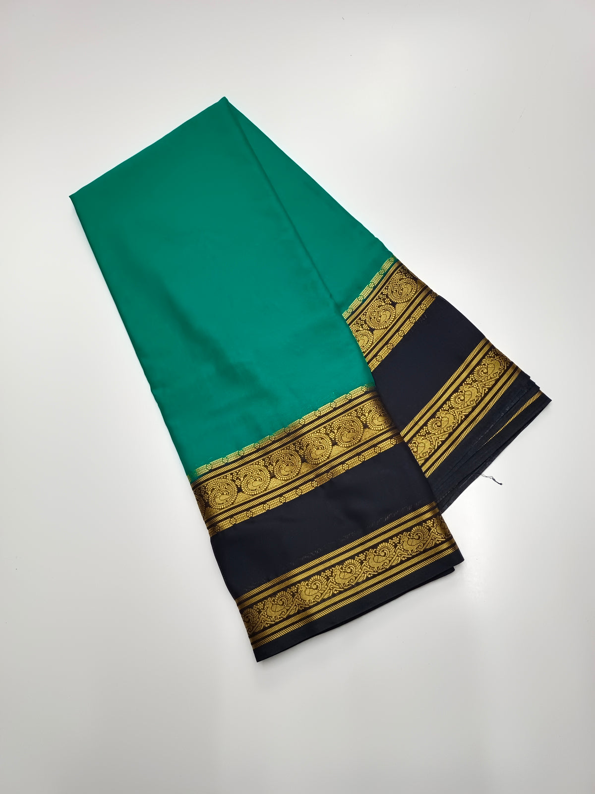ART CREPE SAREE