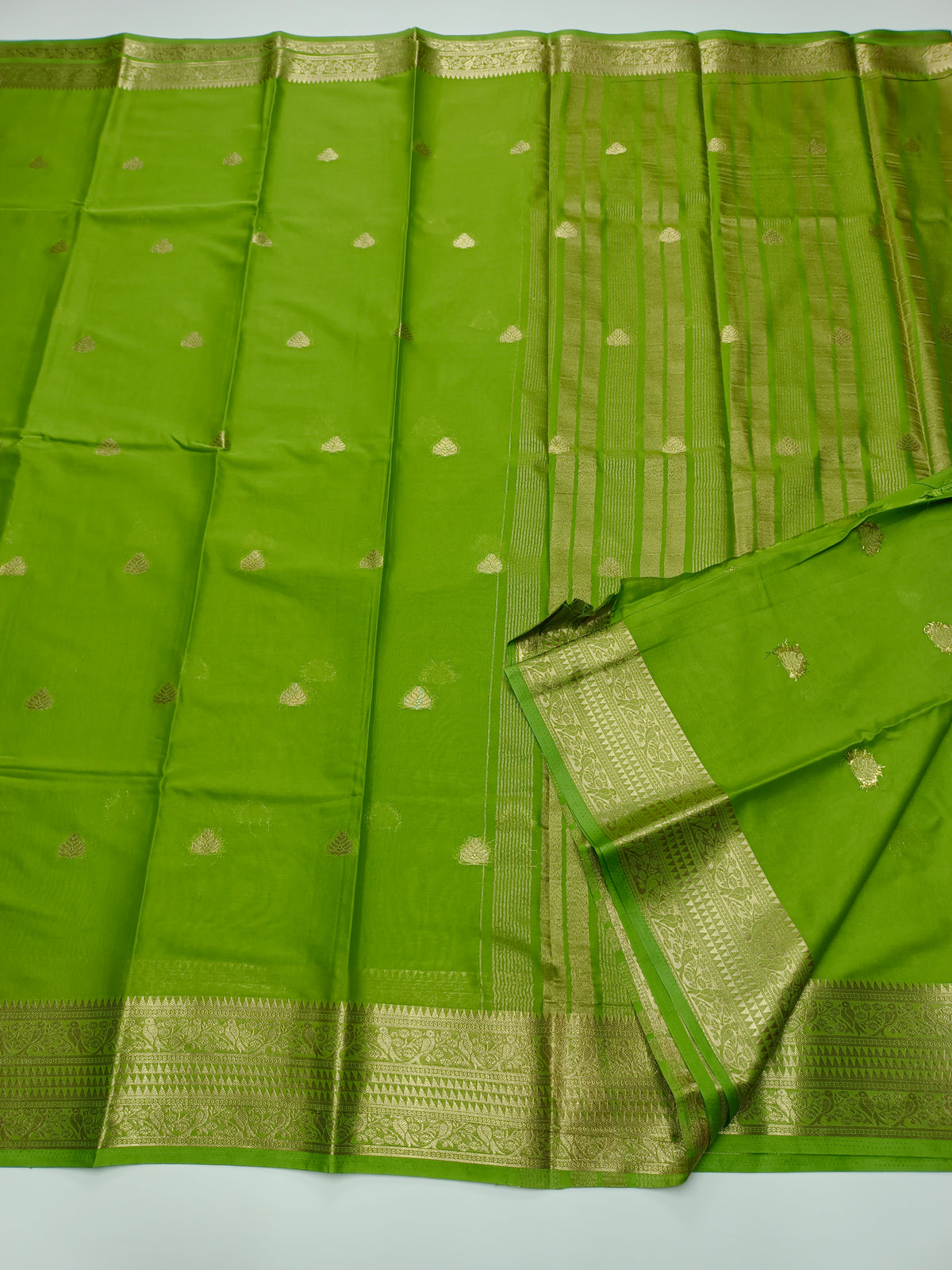 ART CREPE SAREE
