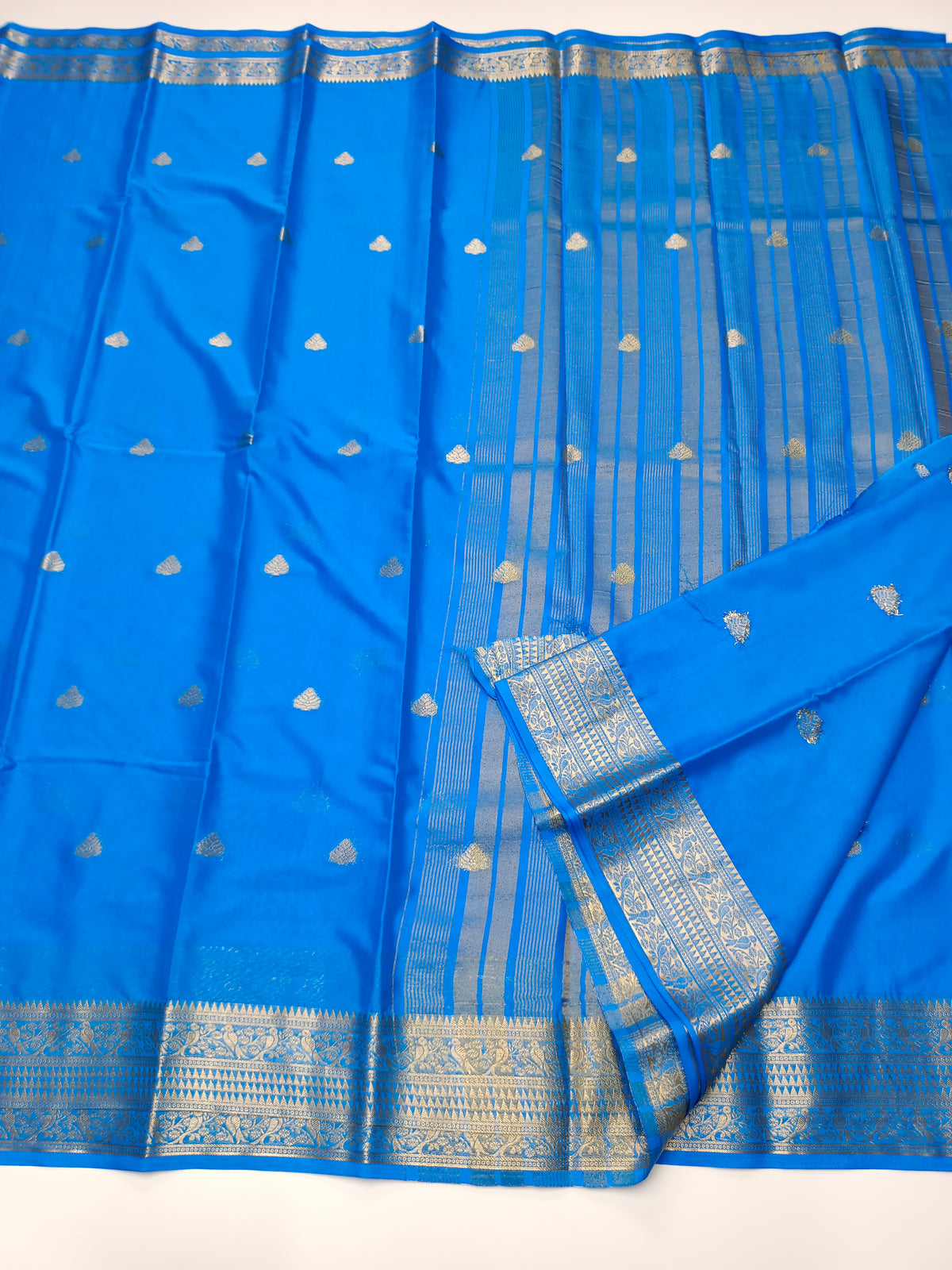 ART CREPE SAREE