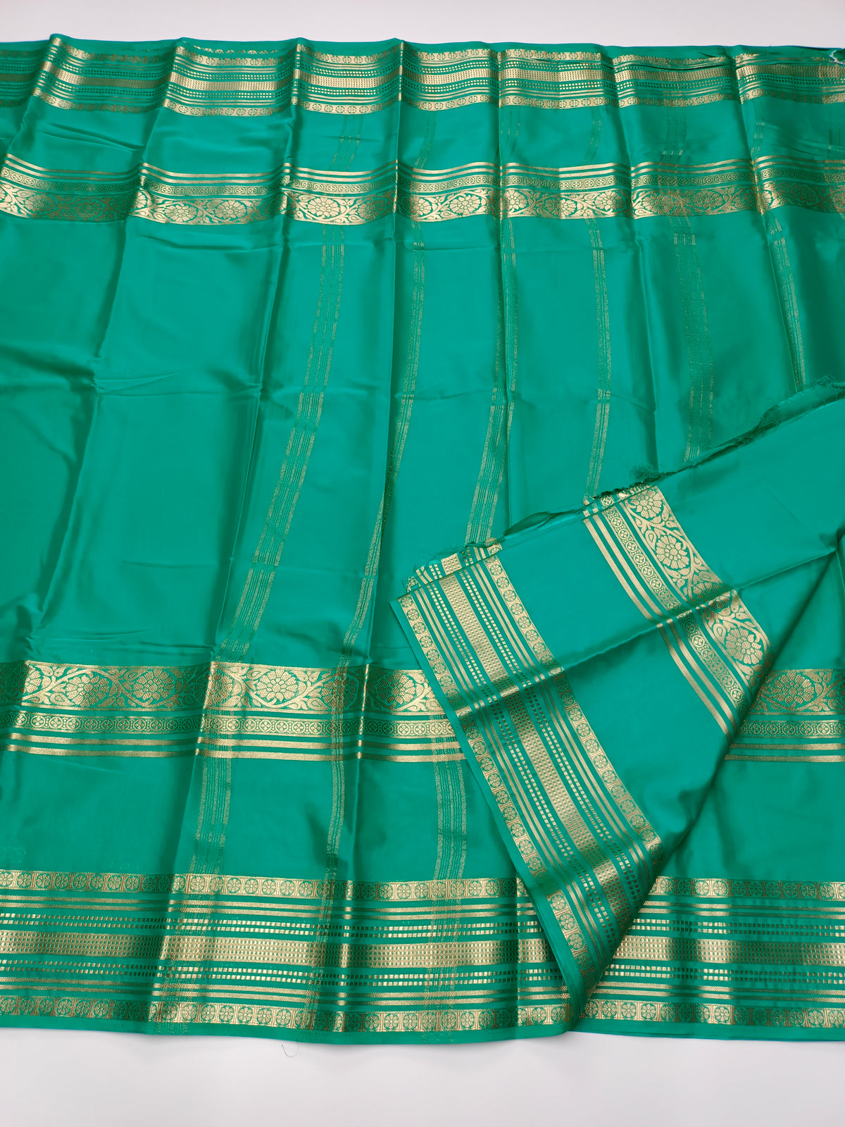 ART CREPE SAREE