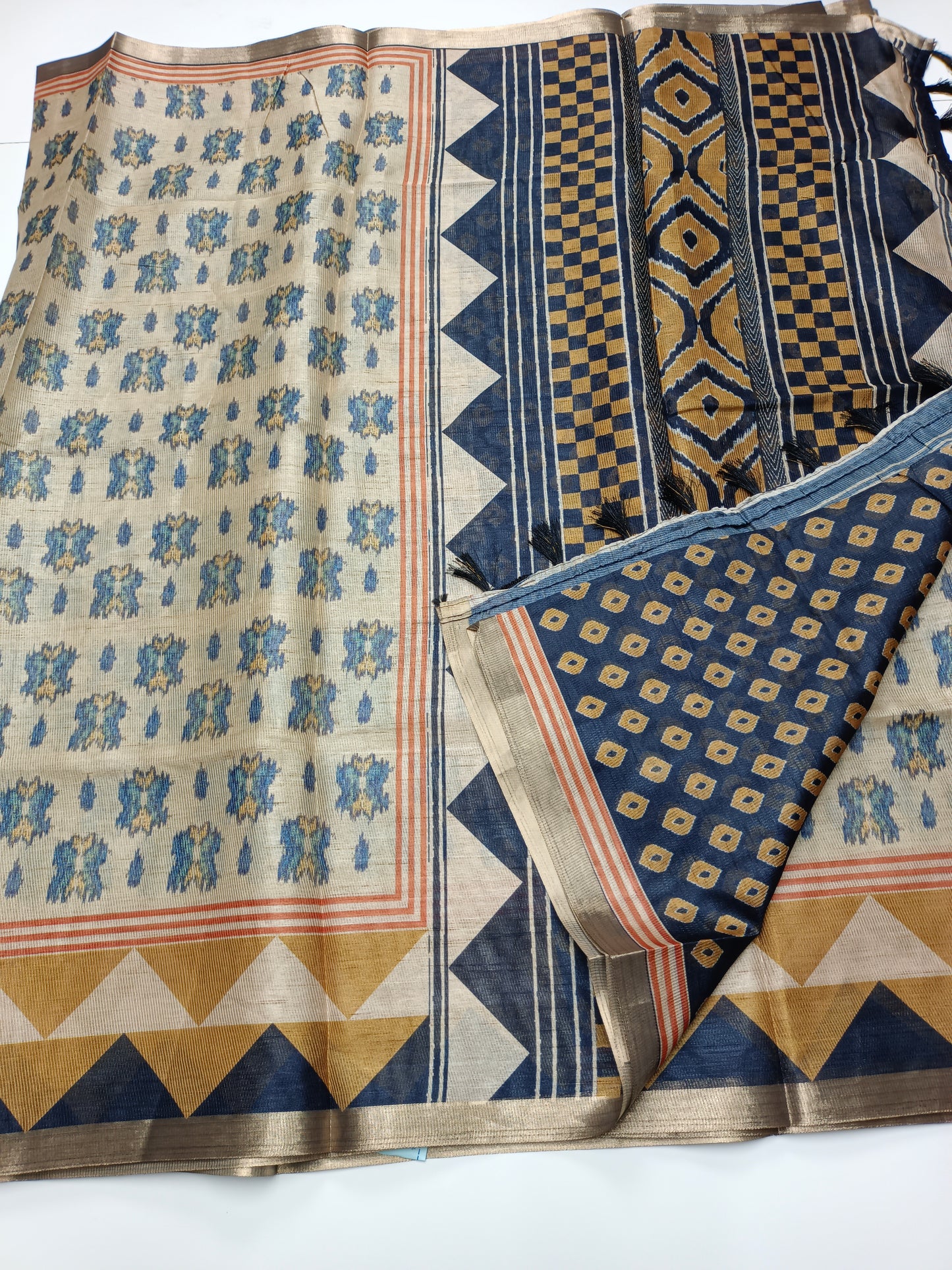 FANCY LENIN SAREE
