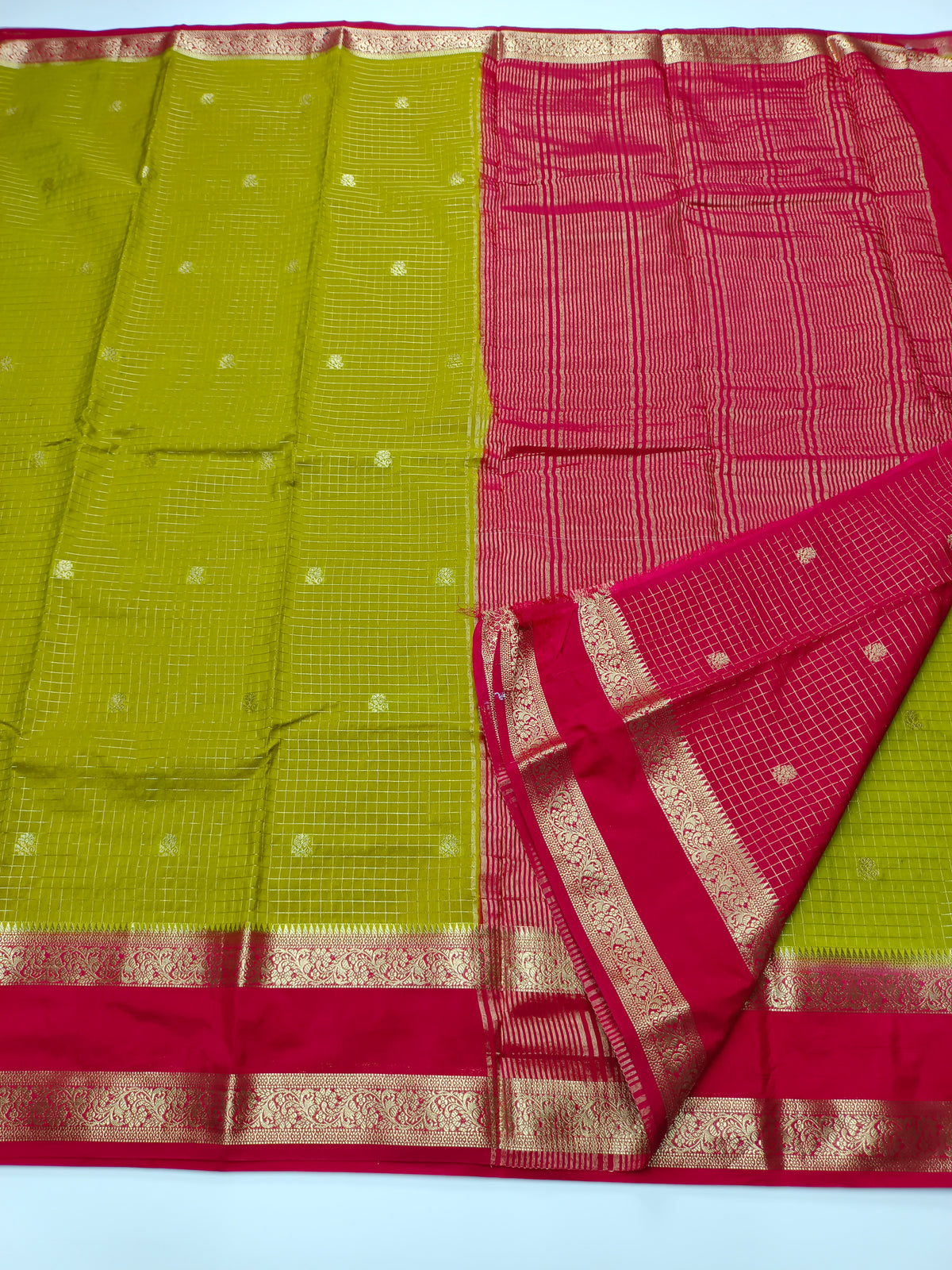 ART CREPE SAREE