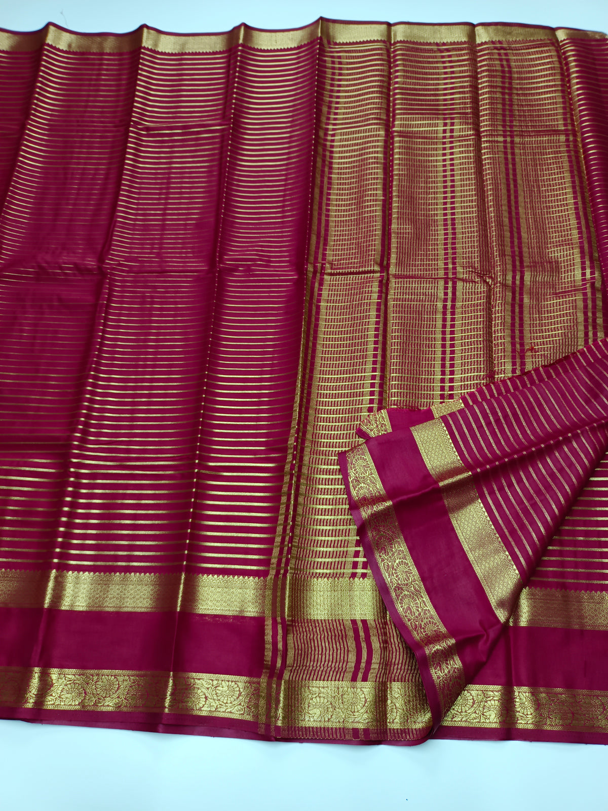 ART CRPE SAREE