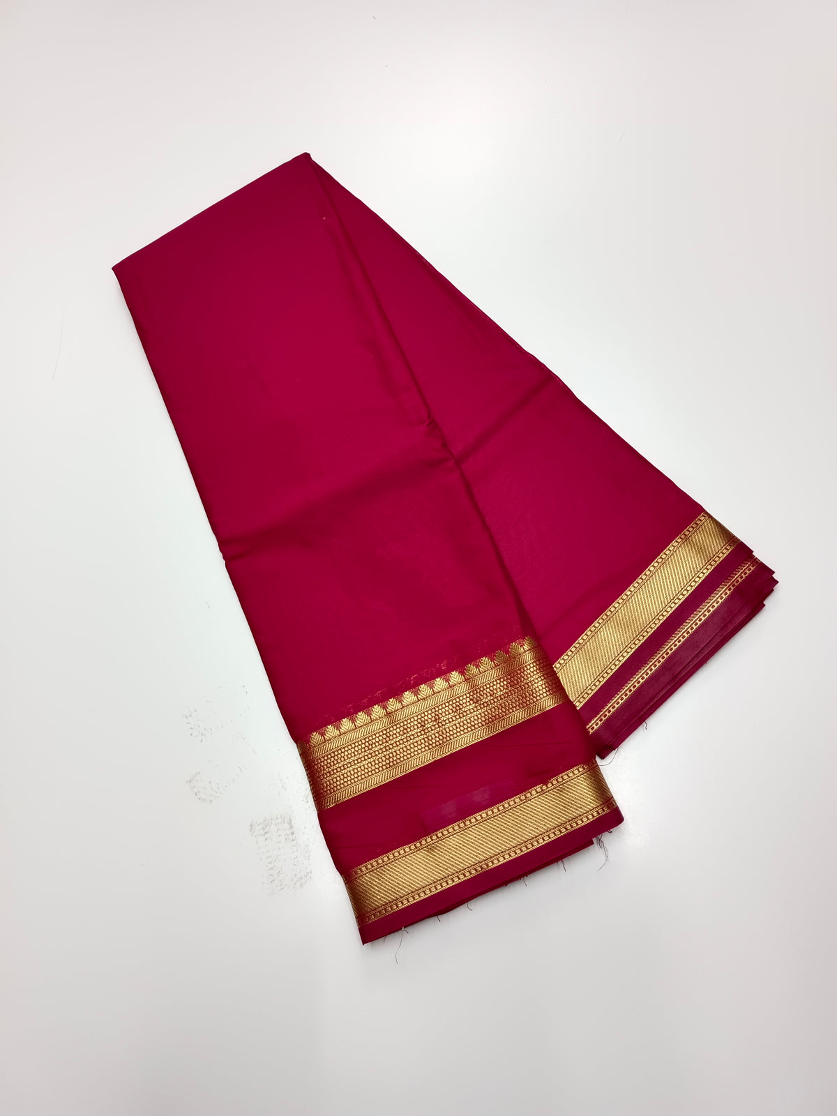 ART CRPE SAREE