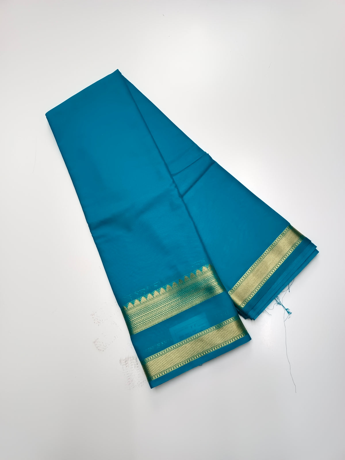 ART CRPE SAREE