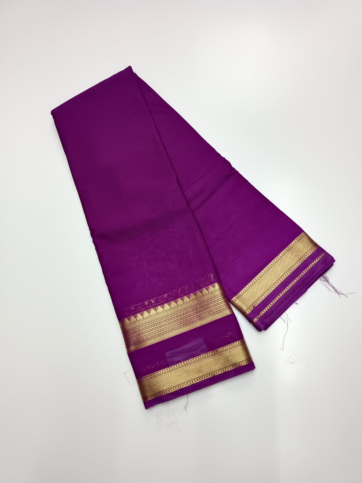 ART CRPE SAREE