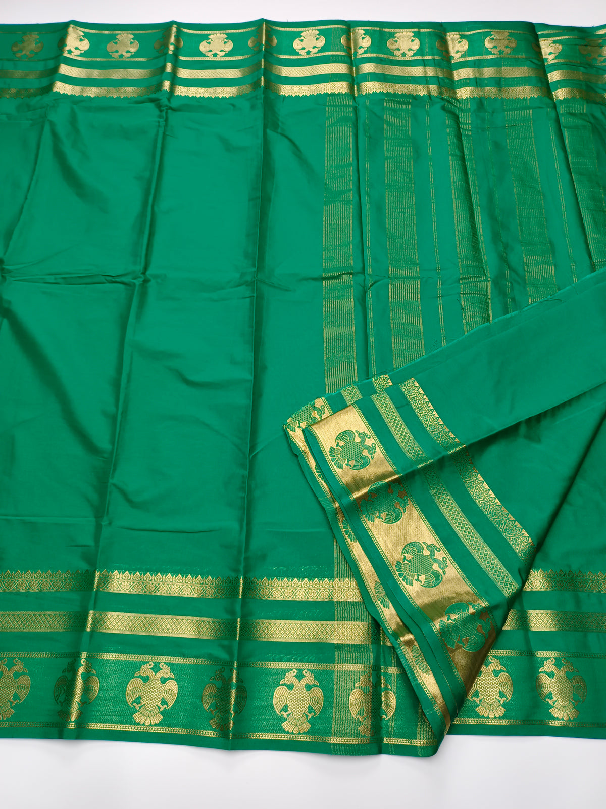 ART CRPE SAREE