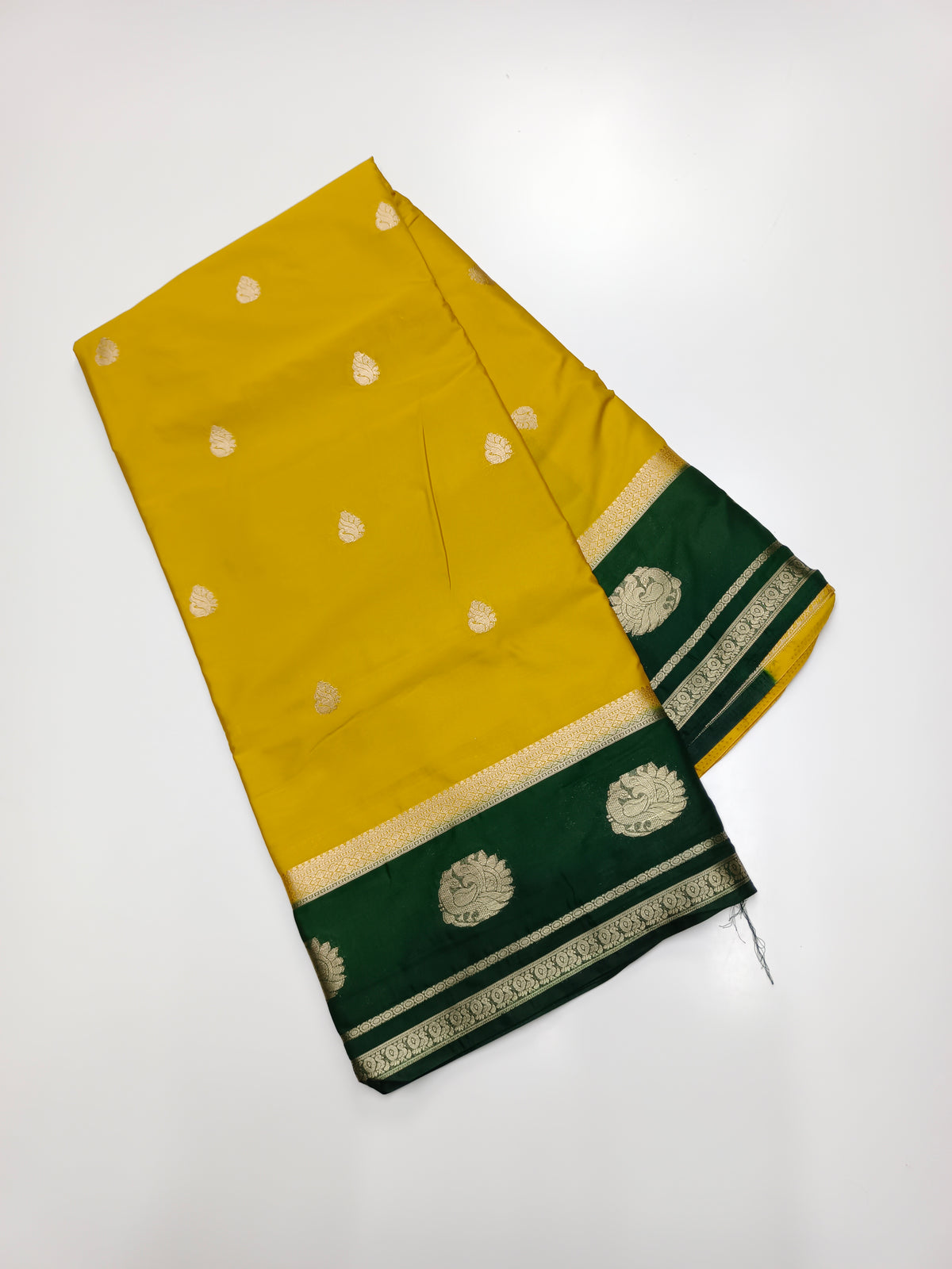 ART CREPE SAREE