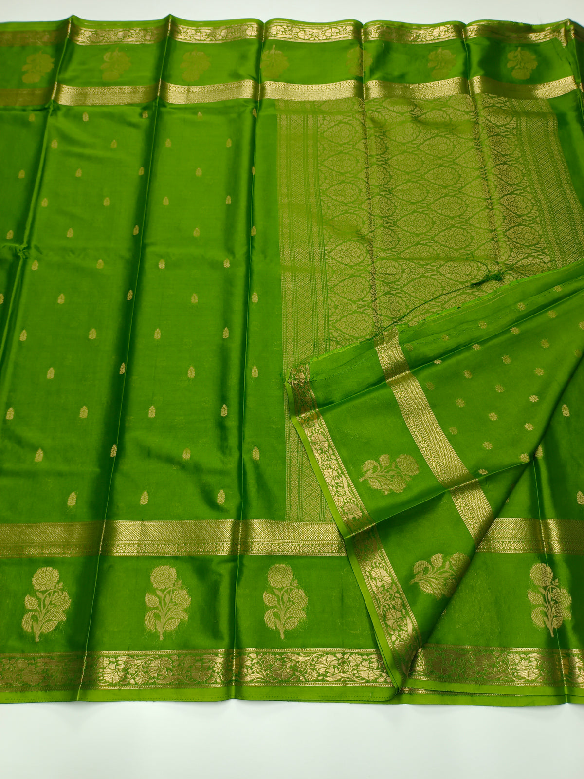 SEMI CREPE SILK SAREE