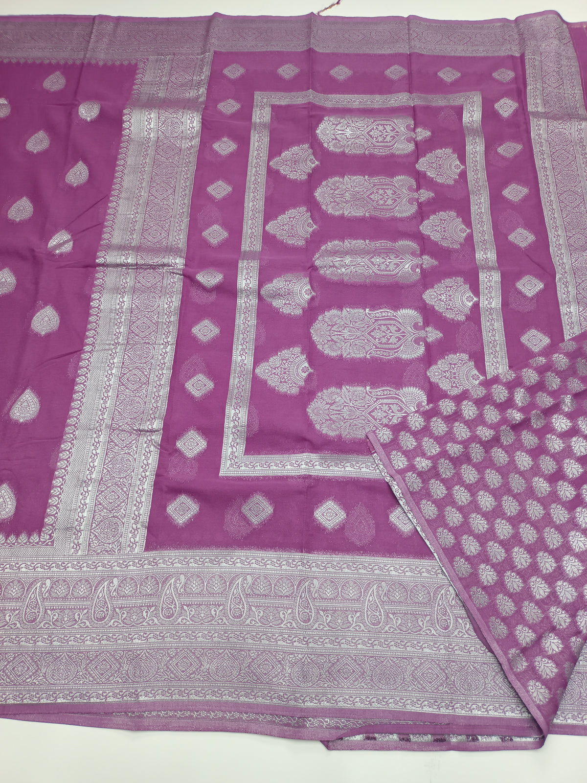 SEMI KADDI GEORGETTE SAREE