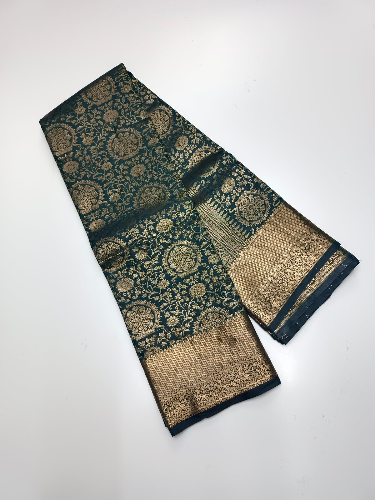 KANCHIPURAM SEMI SILK SAREE