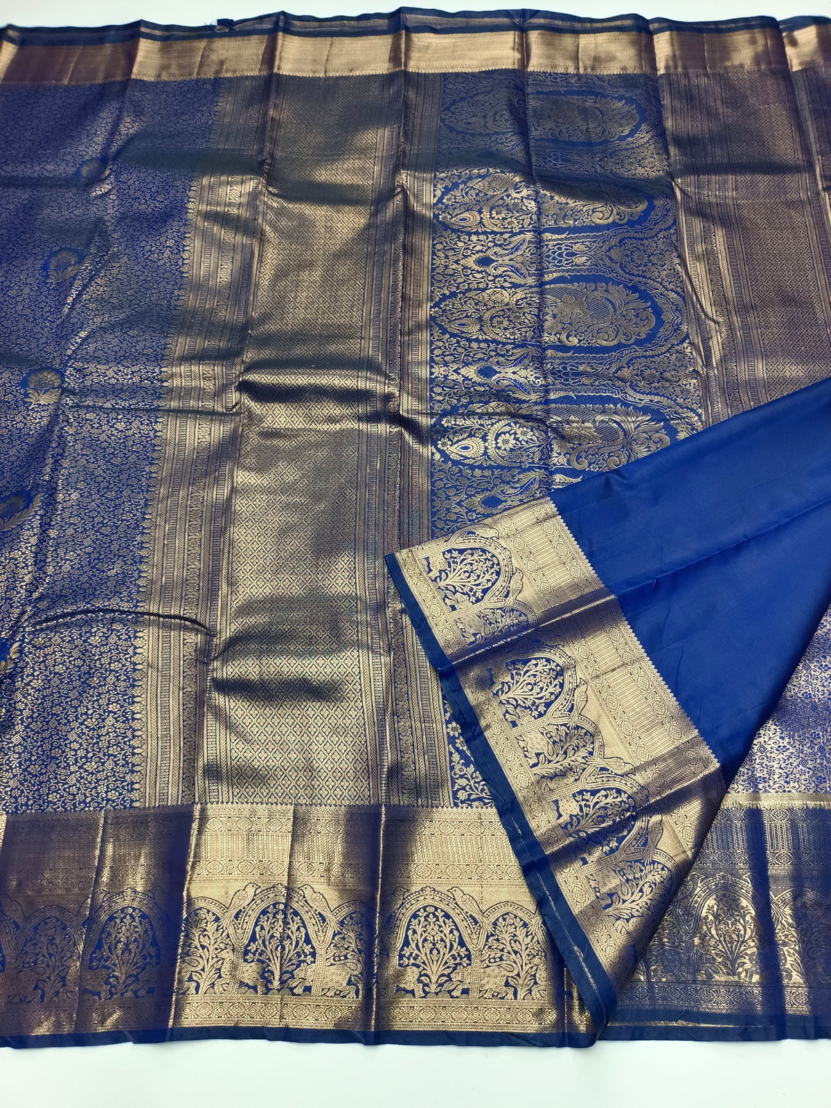 KANCHIPURAM SEMI SILK SAREE
