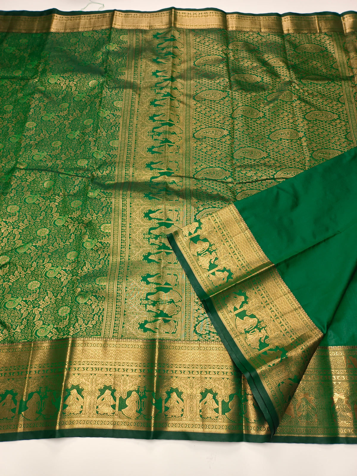 KANCHIPURAM SEMI SILK SAREE