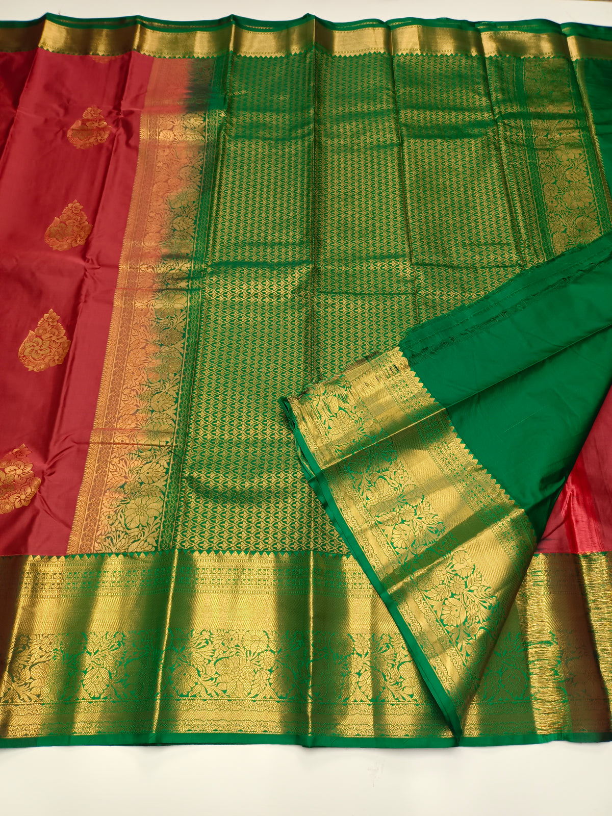 KANCHIPURAM SEMI SILK SAREE