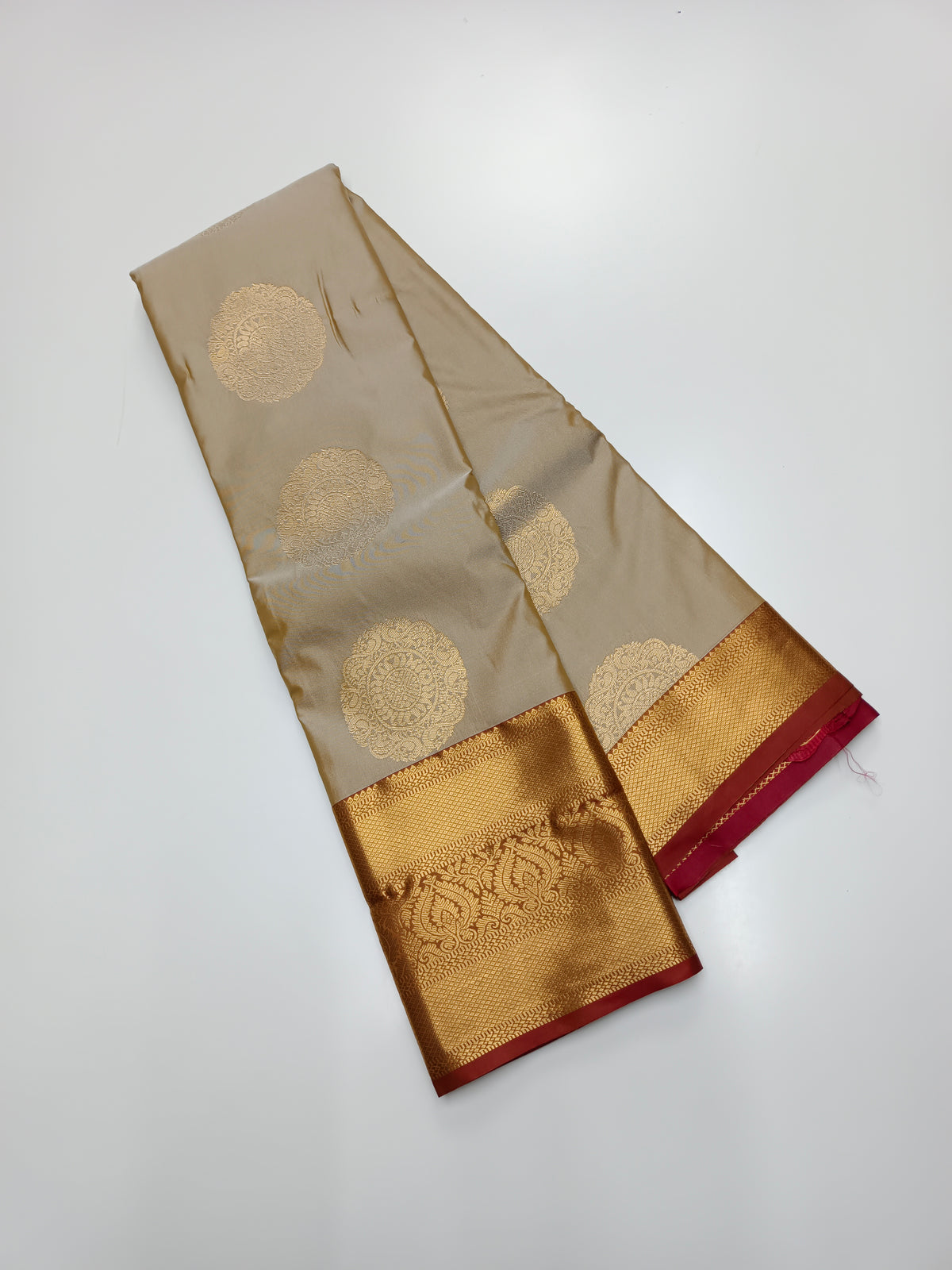 KANCHIPURAM SEMI SILK SAREE