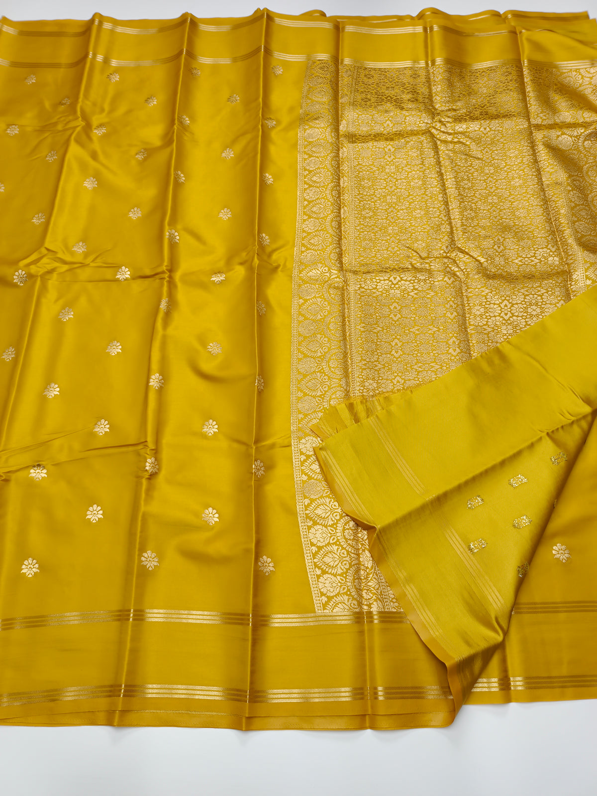 SEMI GAJJI SILK  SAREE